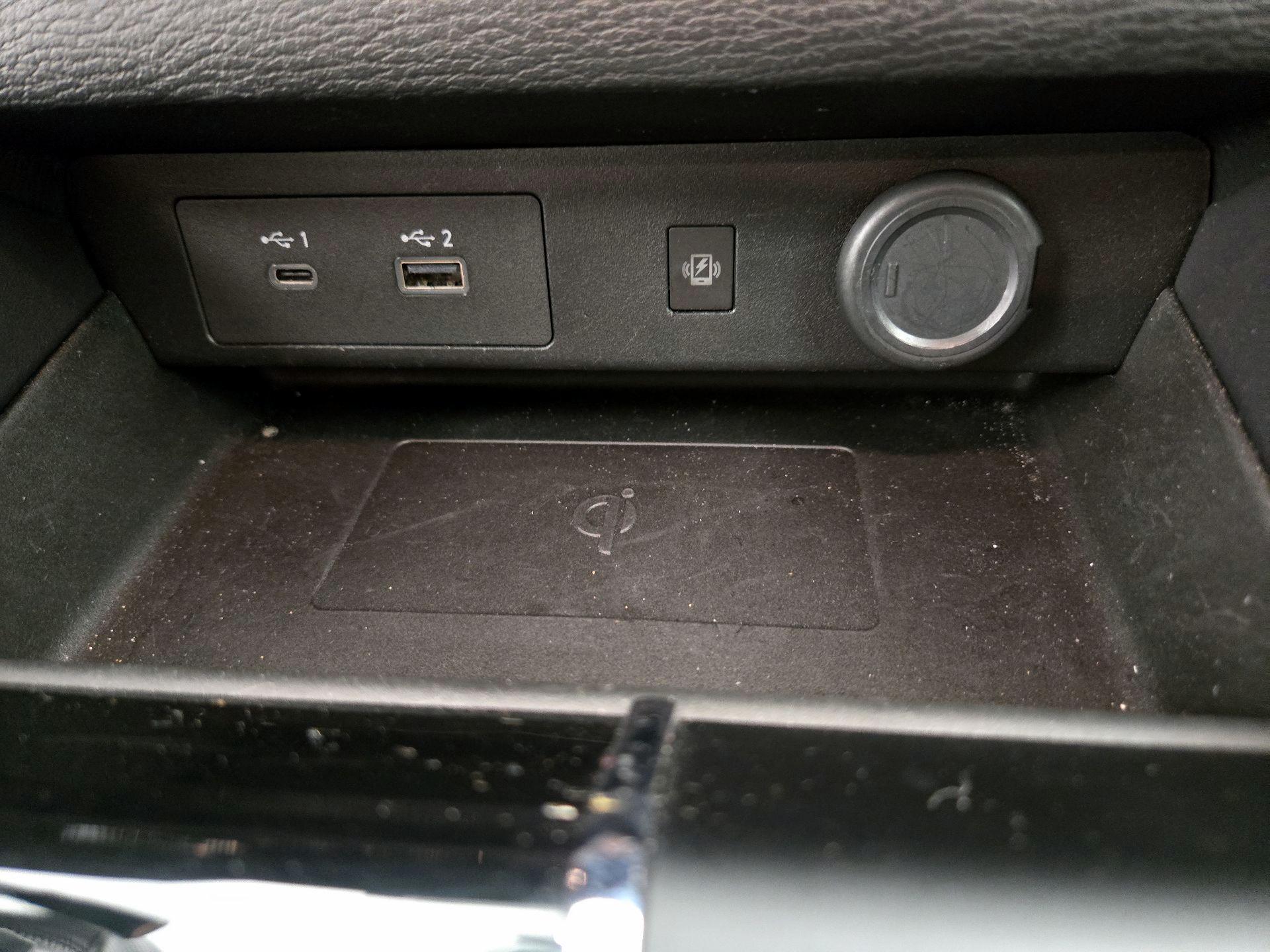 Thumbnail: 2024 Mitsubishi Outlander - 19