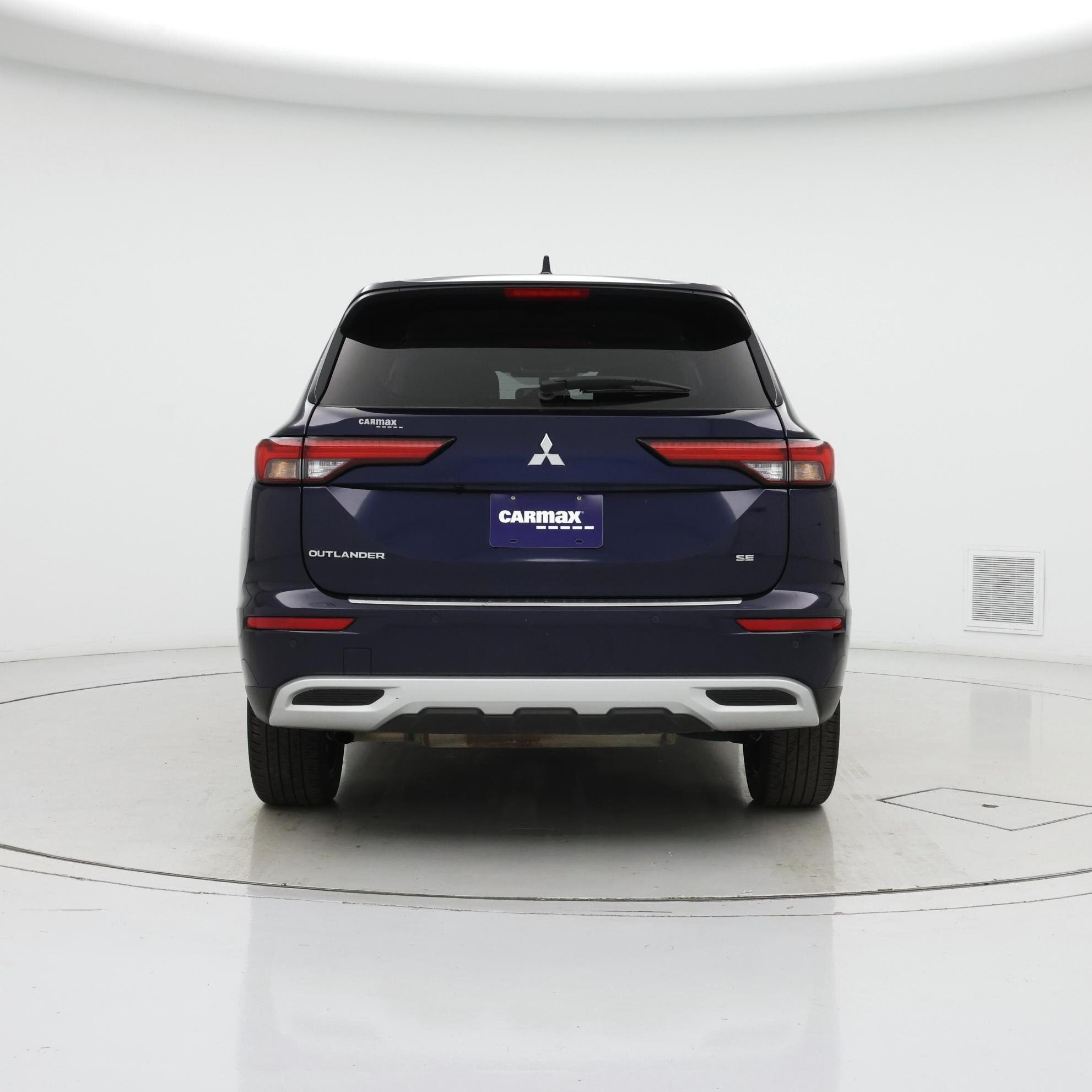 Thumbnail: 2024 Mitsubishi Outlander - 6