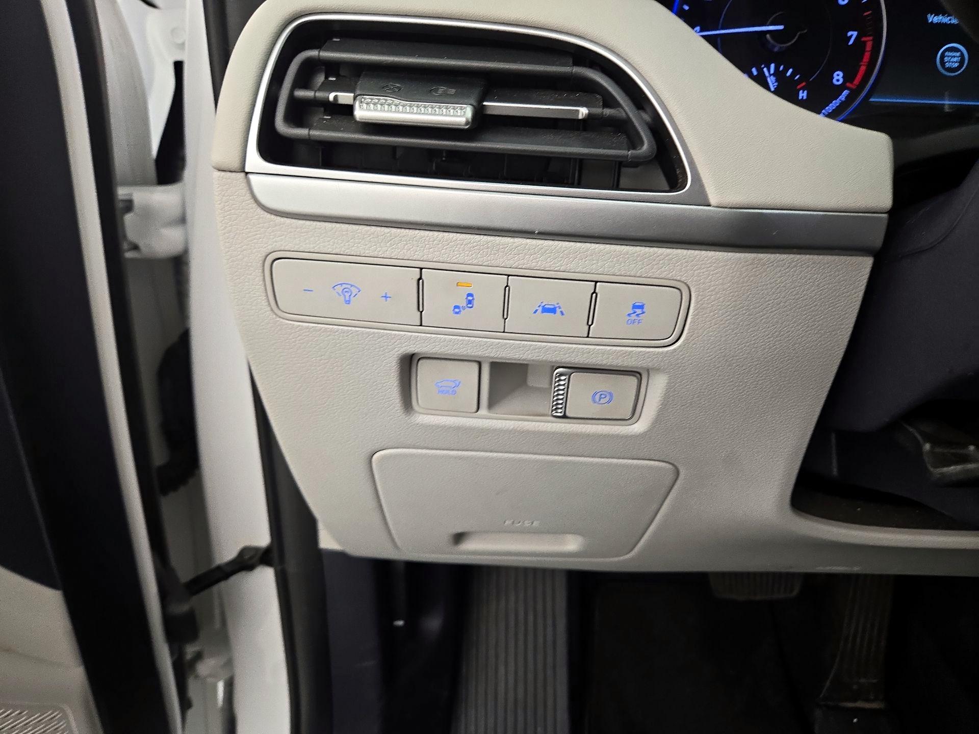 Thumbnail: 2022 Hyundai Palisade - 13