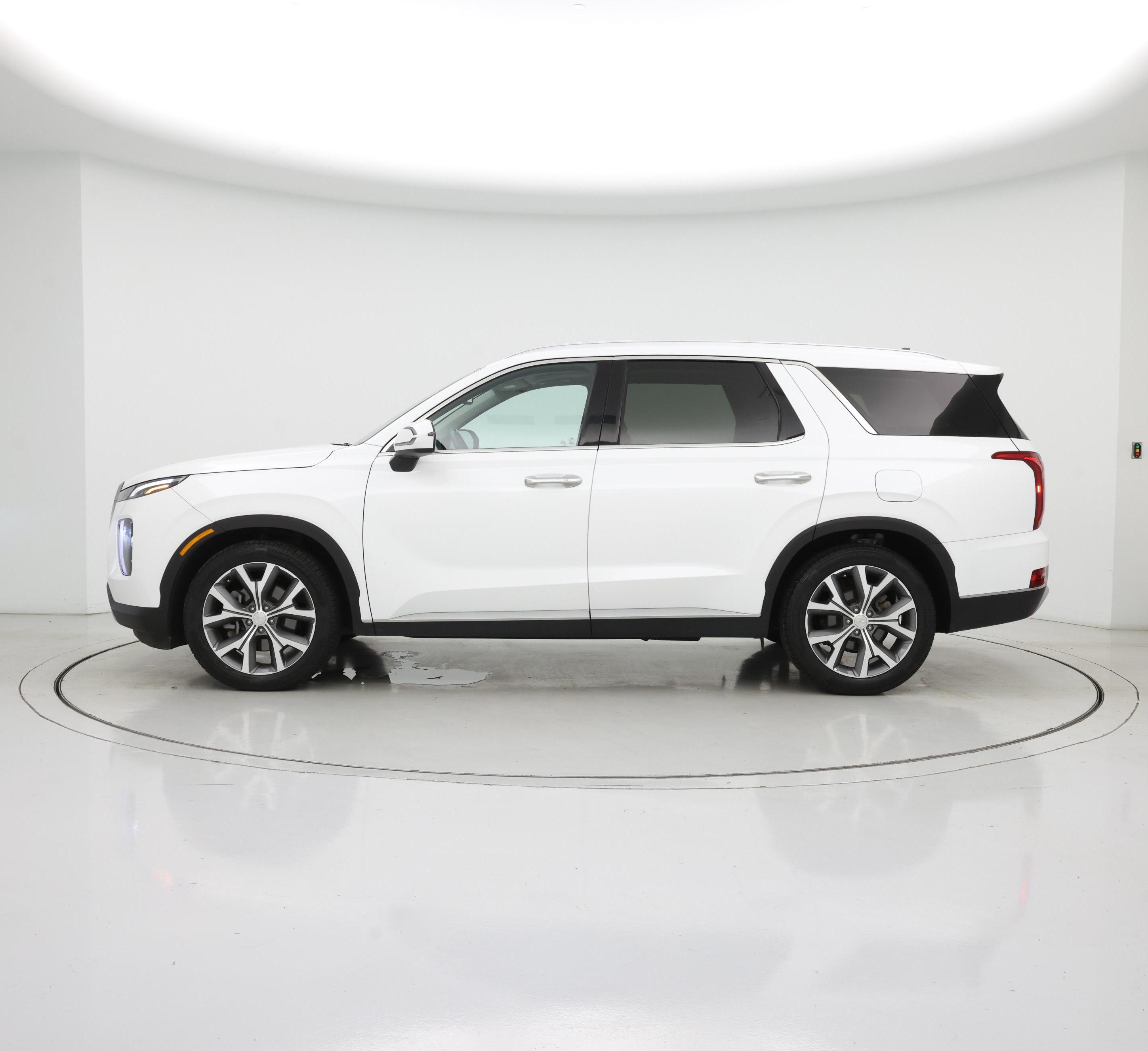 Thumbnail: 2022 Hyundai Palisade - 3