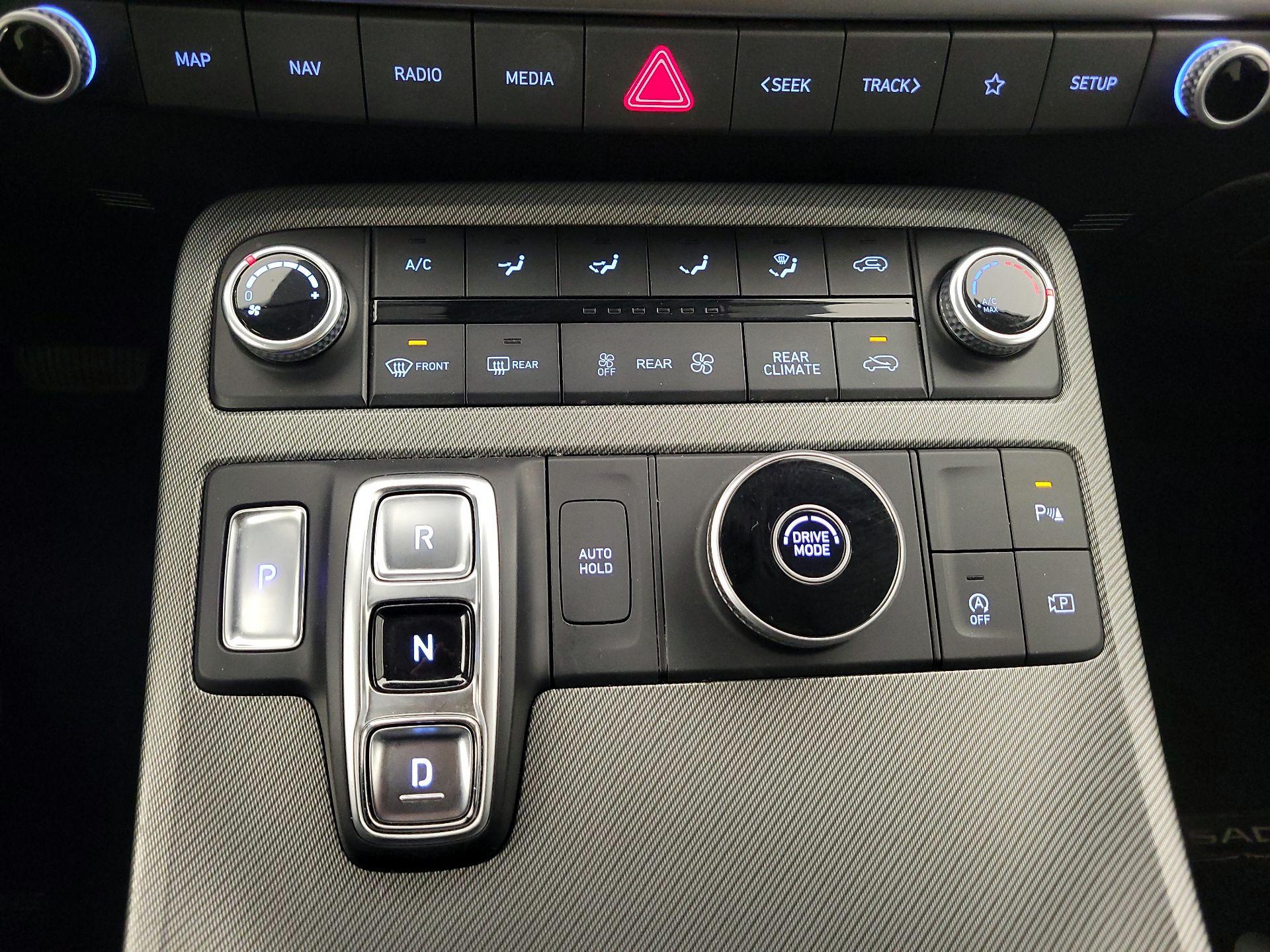 Thumbnail: 2023 Hyundai Palisade - 18