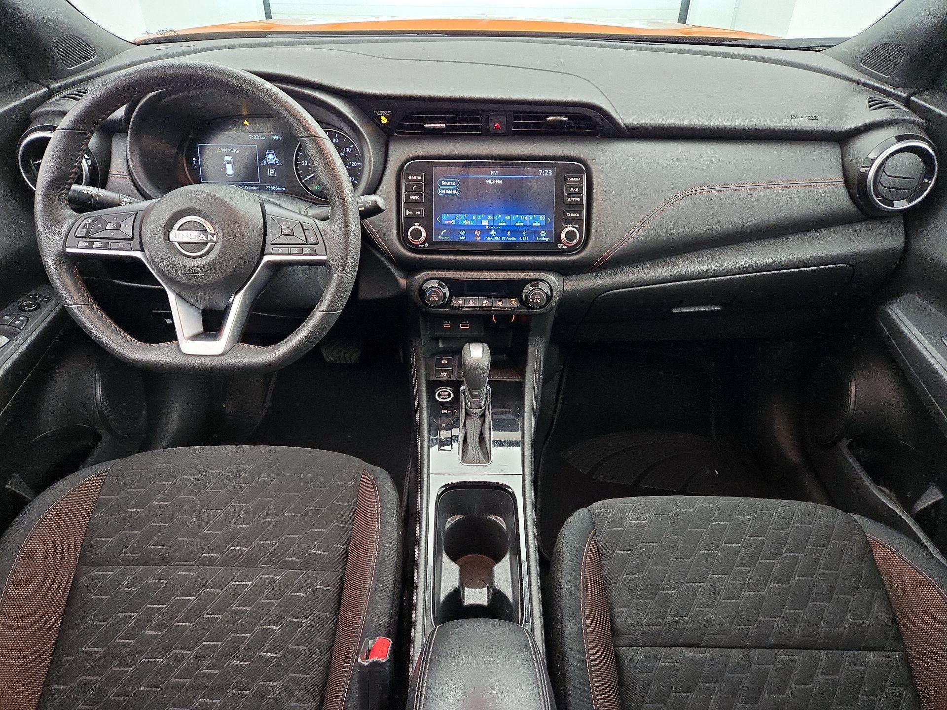 Thumbnail: 2023 Nissan Kicks - 9