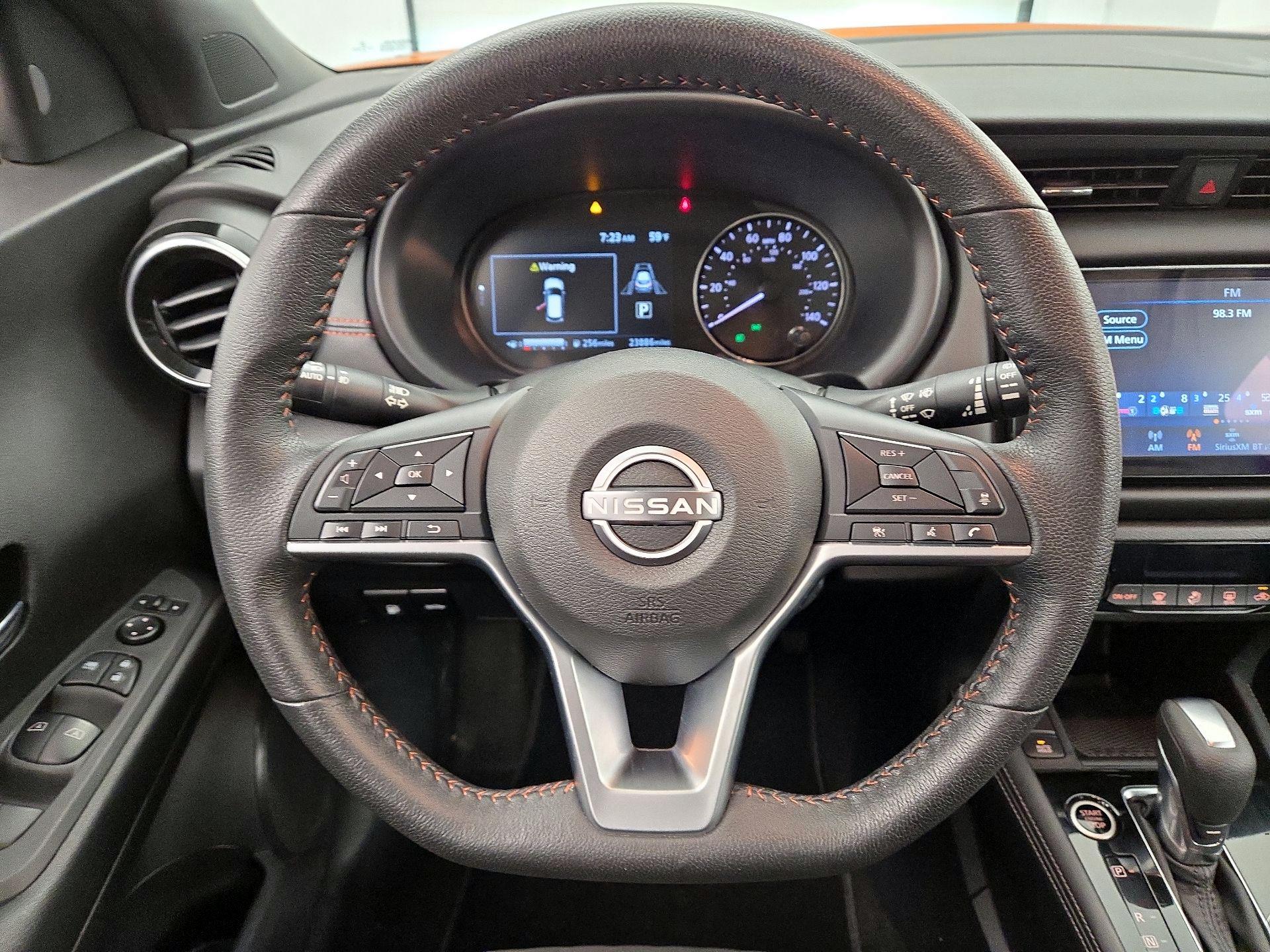 Thumbnail: 2023 Nissan Kicks - 10