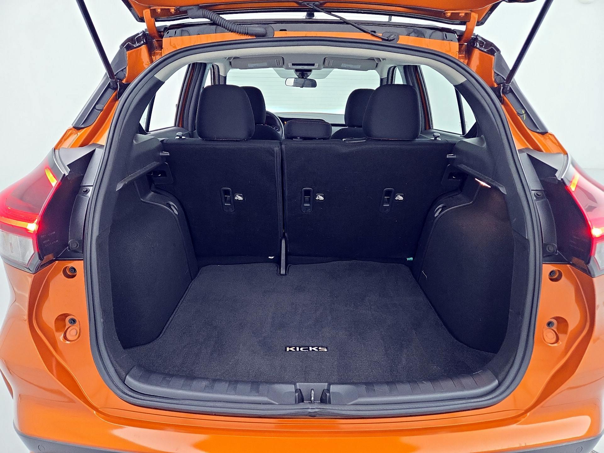 Thumbnail: 2023 Nissan Kicks - 20