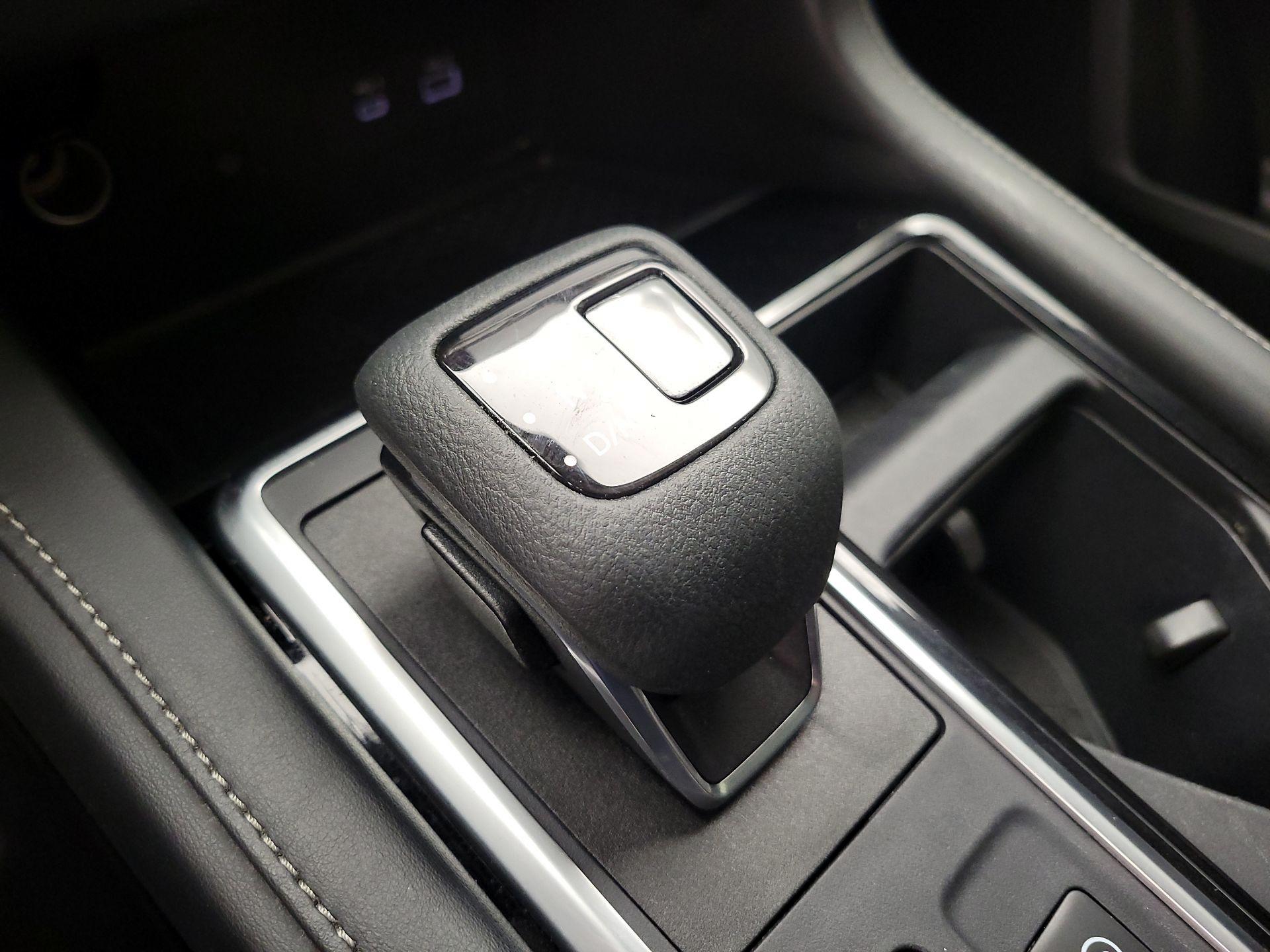 Thumbnail: 2023 Nissan Pathfinder - 18