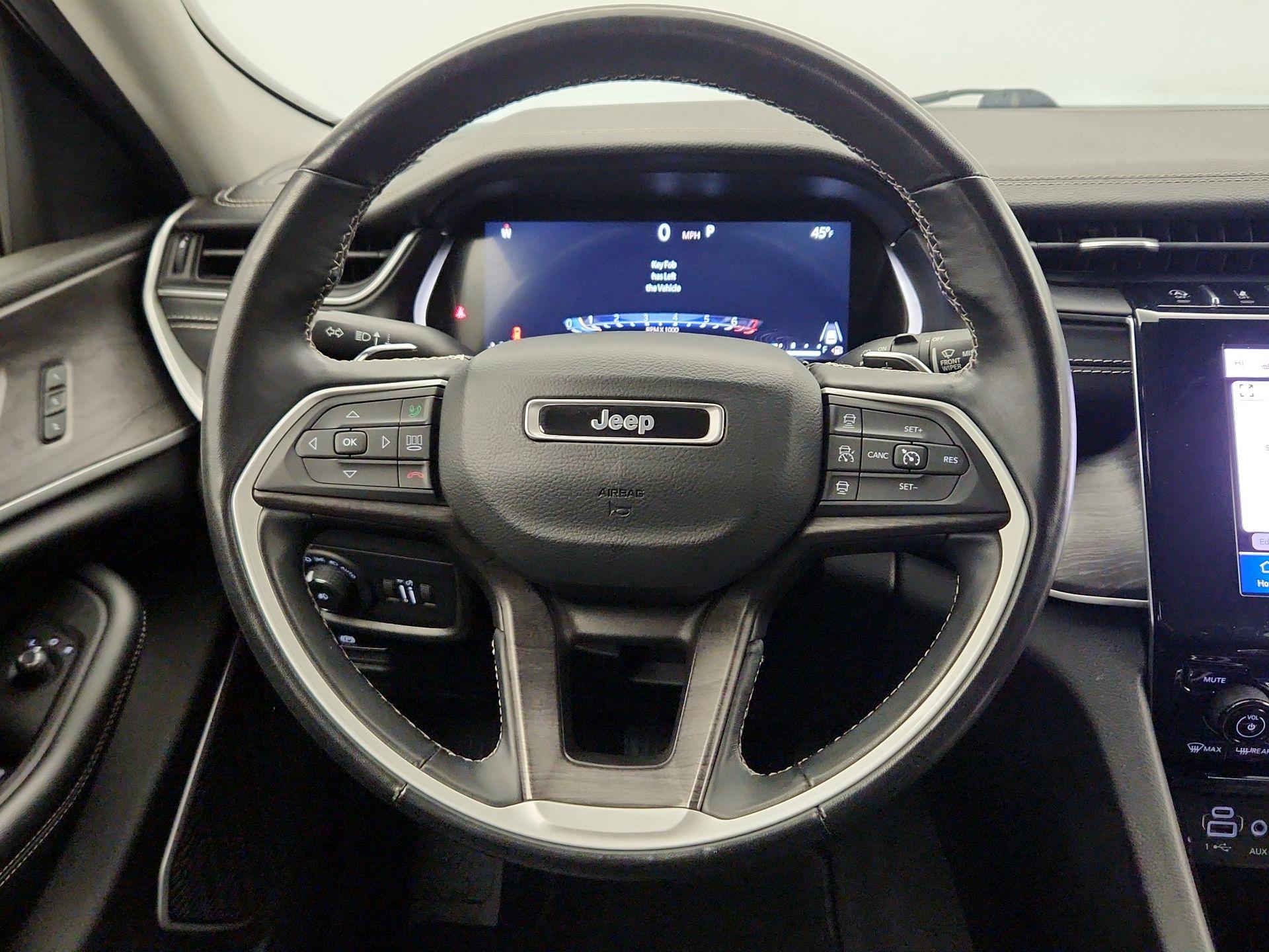 Thumbnail: 2022 Jeep Grand Cherokee - 10