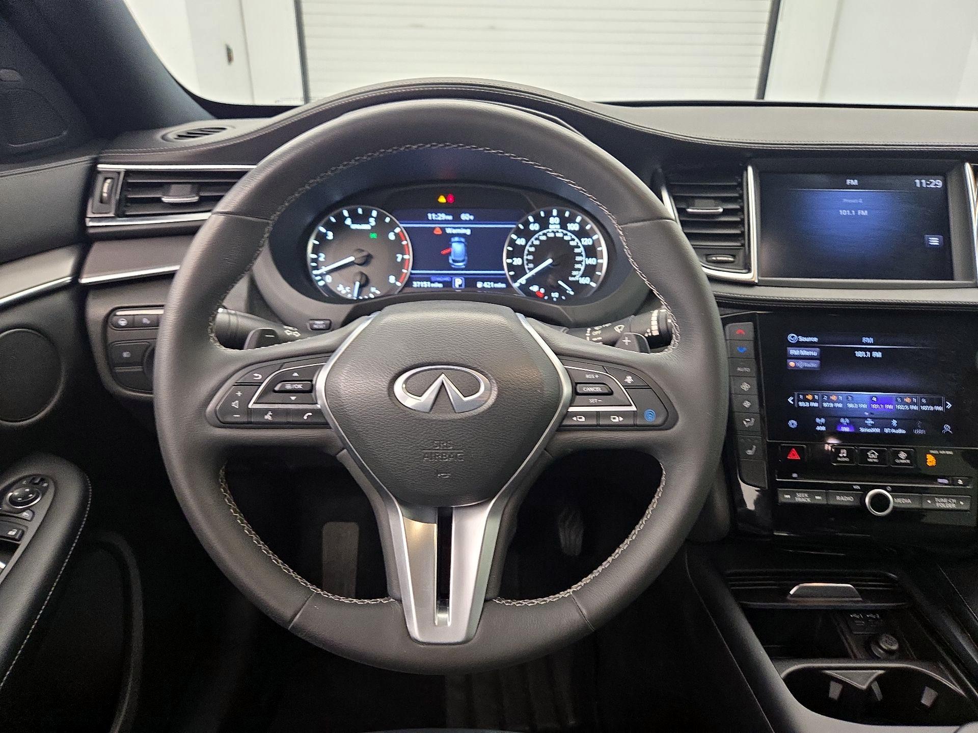 Thumbnail: 2022 INFINITI QX50 - 10