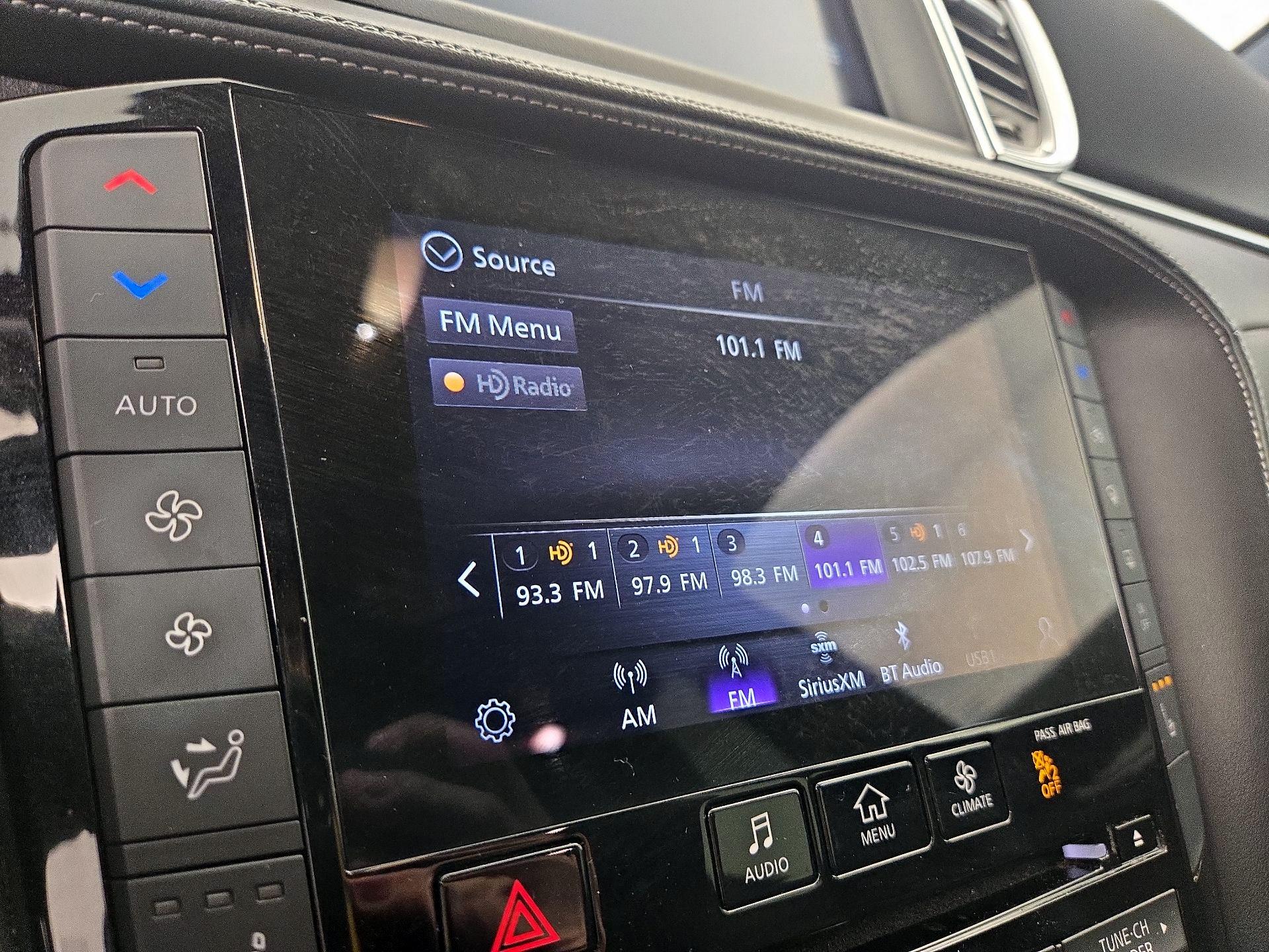 Thumbnail: 2022 INFINITI QX50 - 15