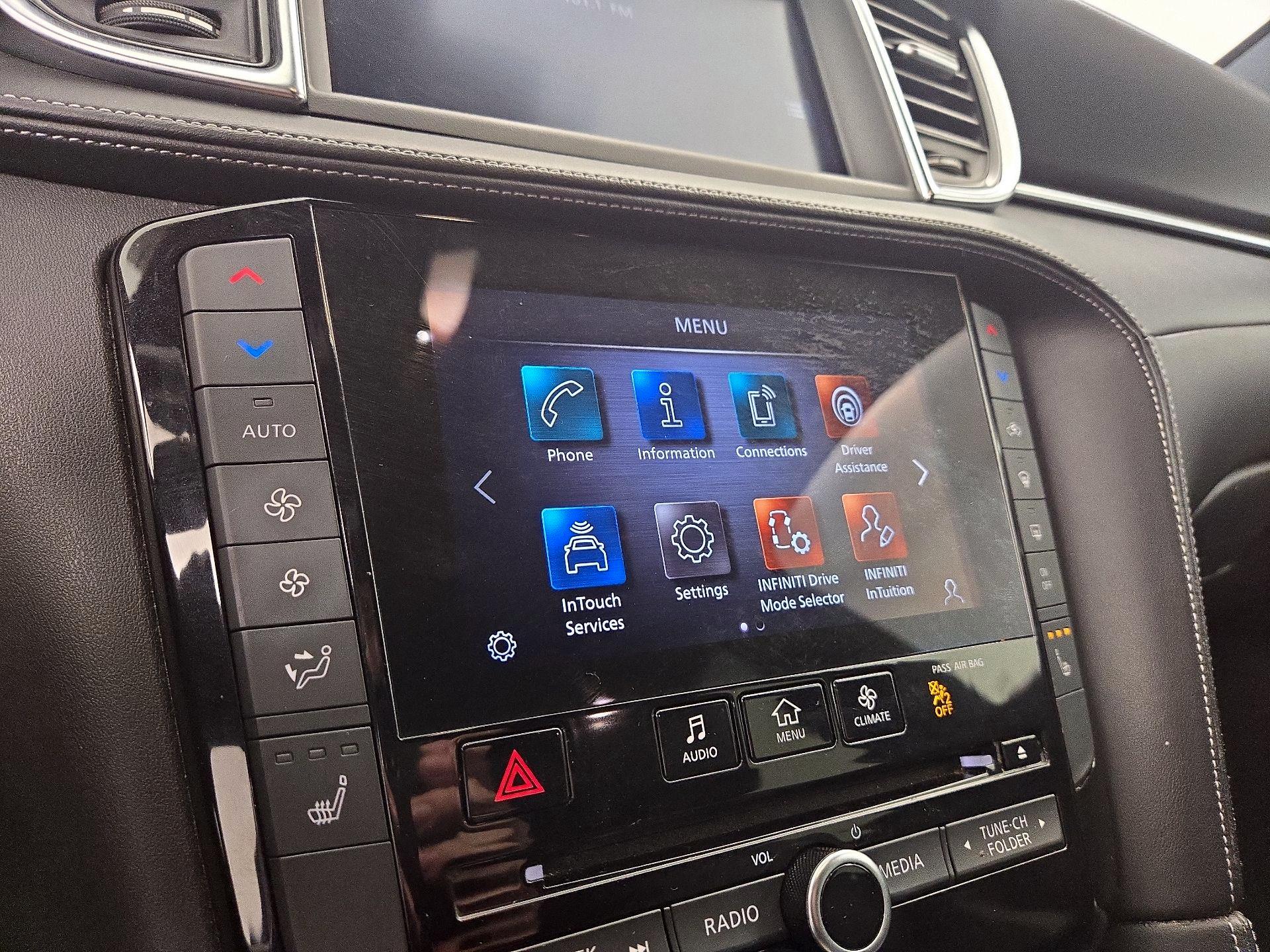 Thumbnail: 2022 INFINITI QX50 - 16