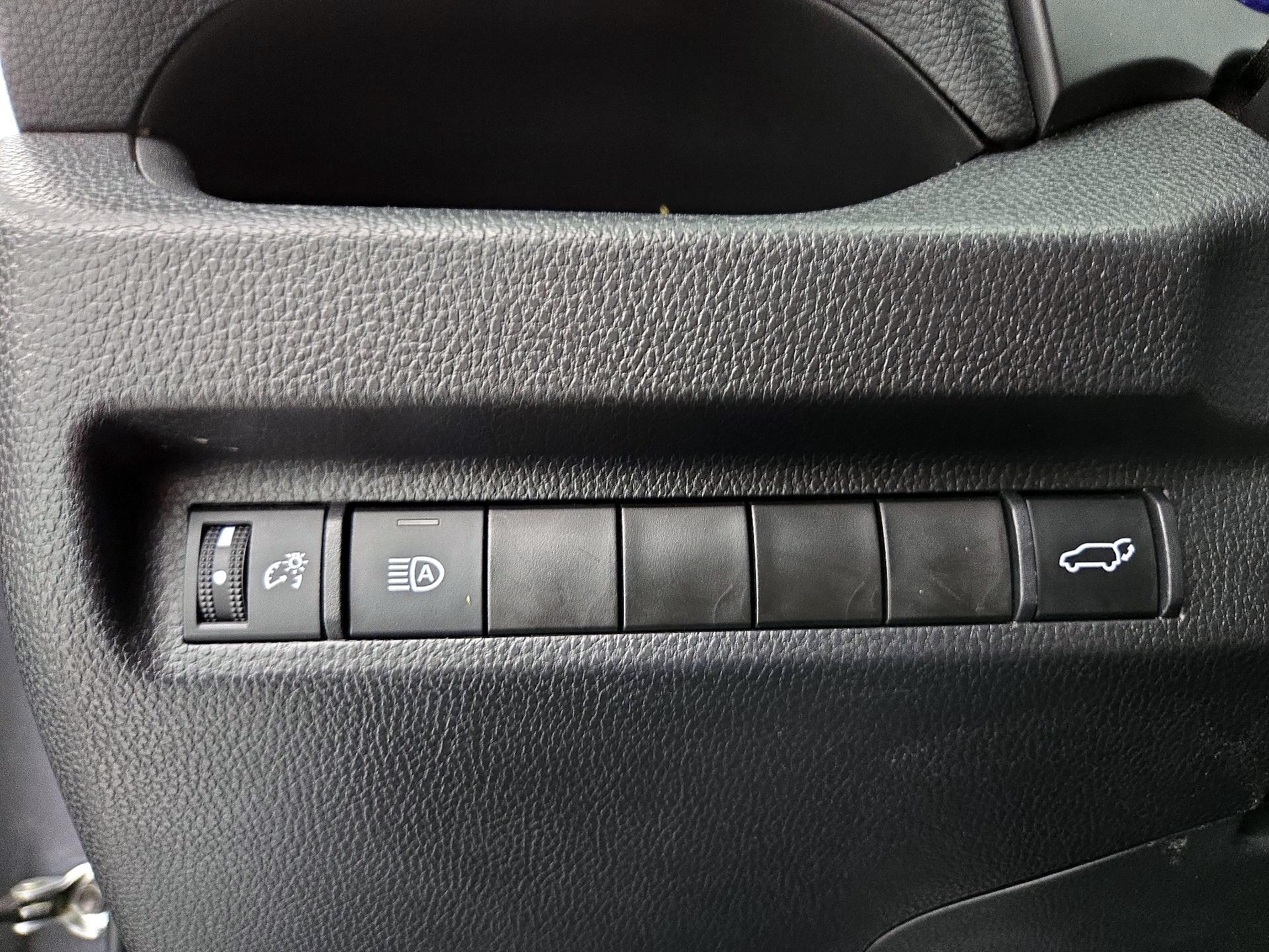 Thumbnail: 2023 Toyota RAV4 - 13