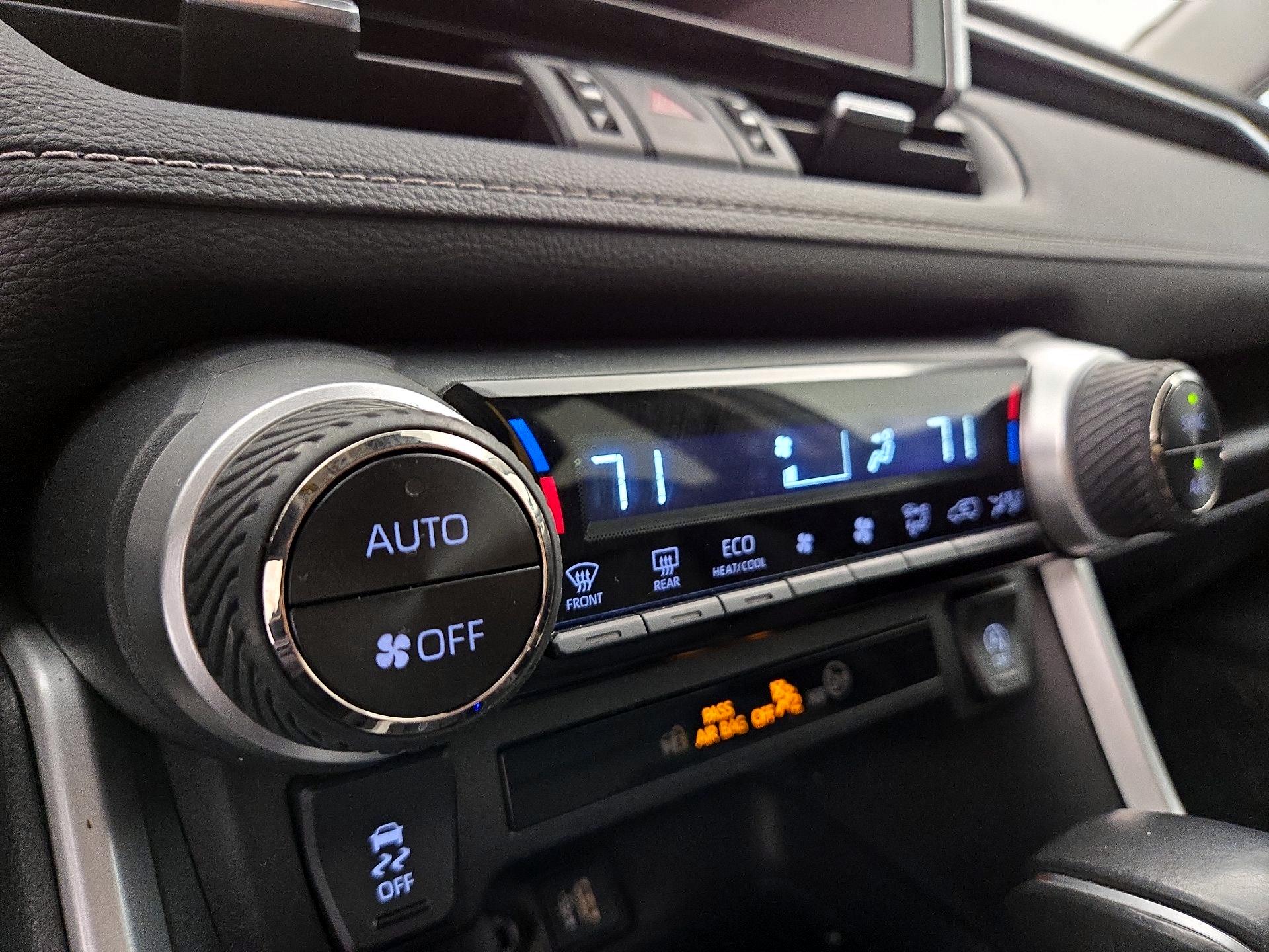 Thumbnail: 2023 Toyota RAV4 - 16