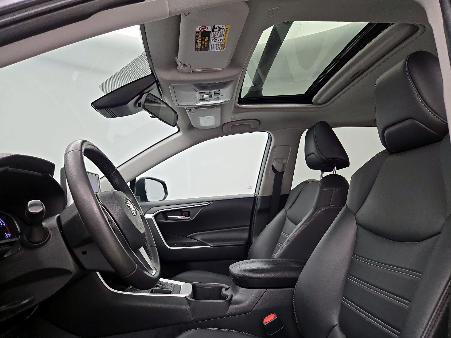 Thumbnail: 2023 Toyota RAV4 - 19