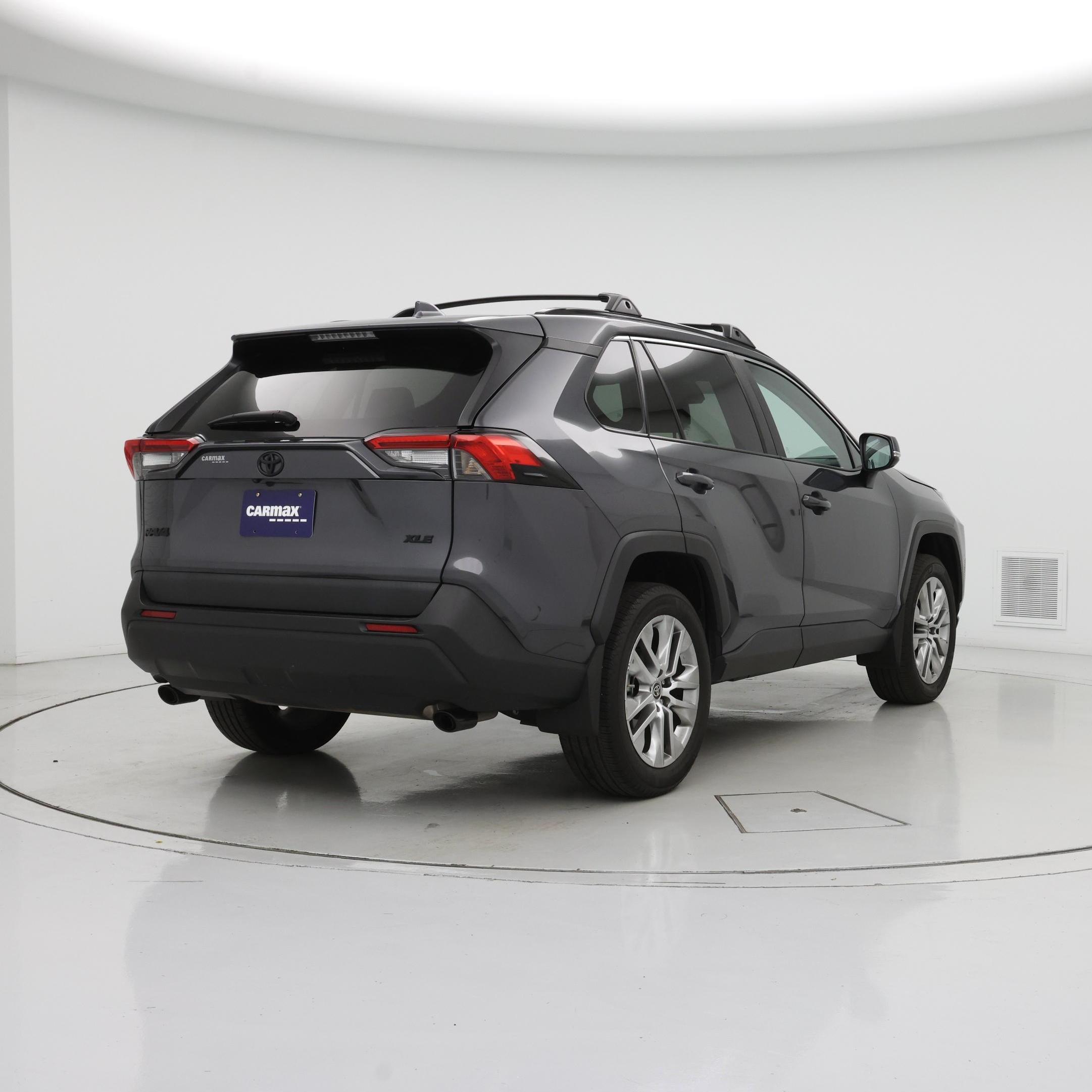 Thumbnail: 2023 Toyota RAV4 - 8