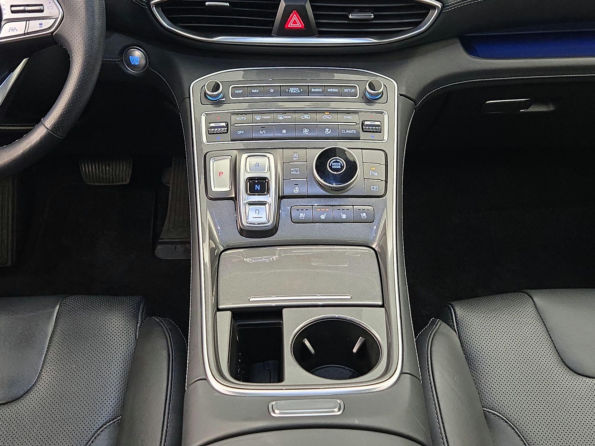 Thumbnail: 2023 Hyundai Santa Fe - 18