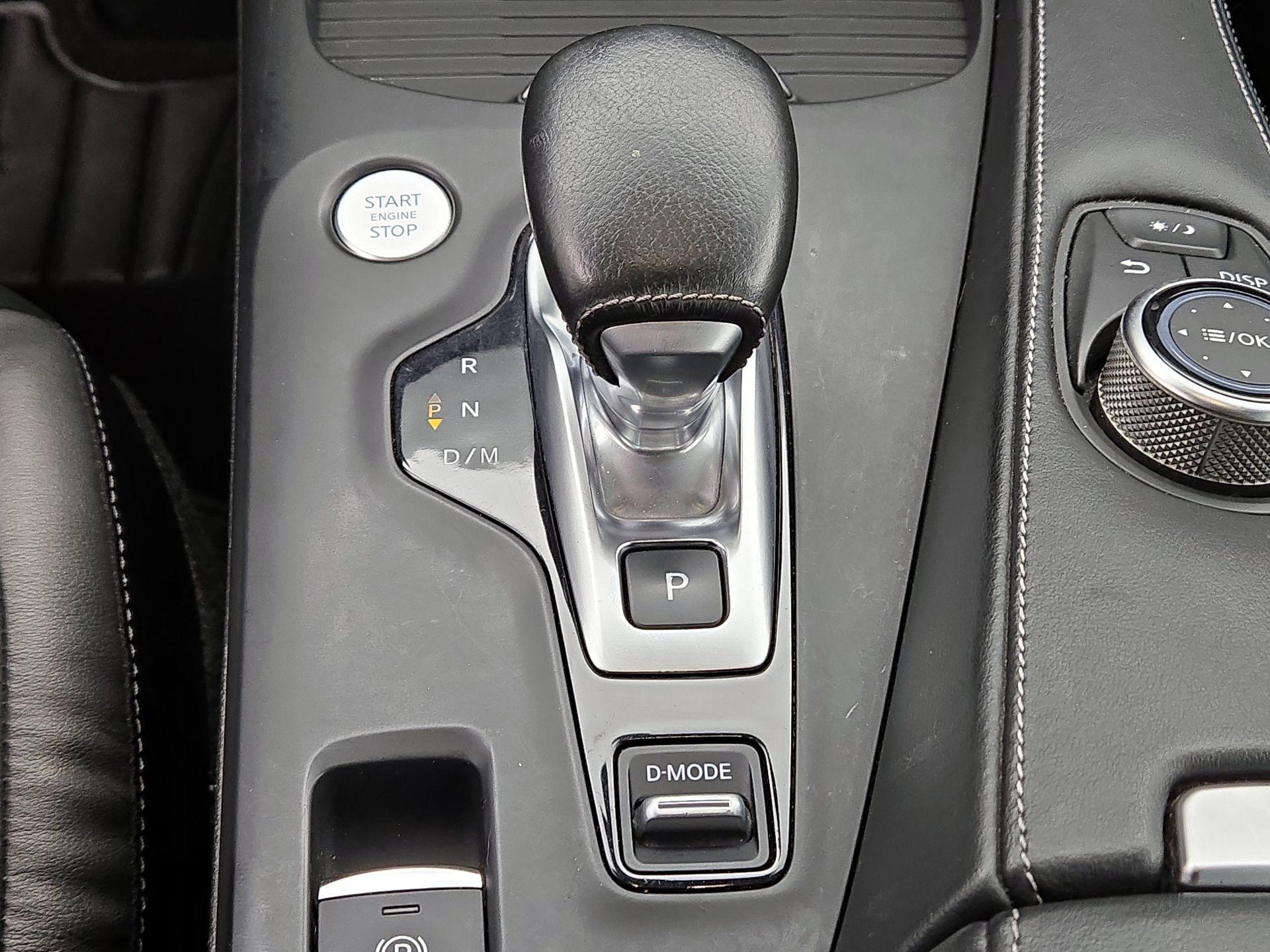 Thumbnail: 2022 INFINITI QX50 - 17