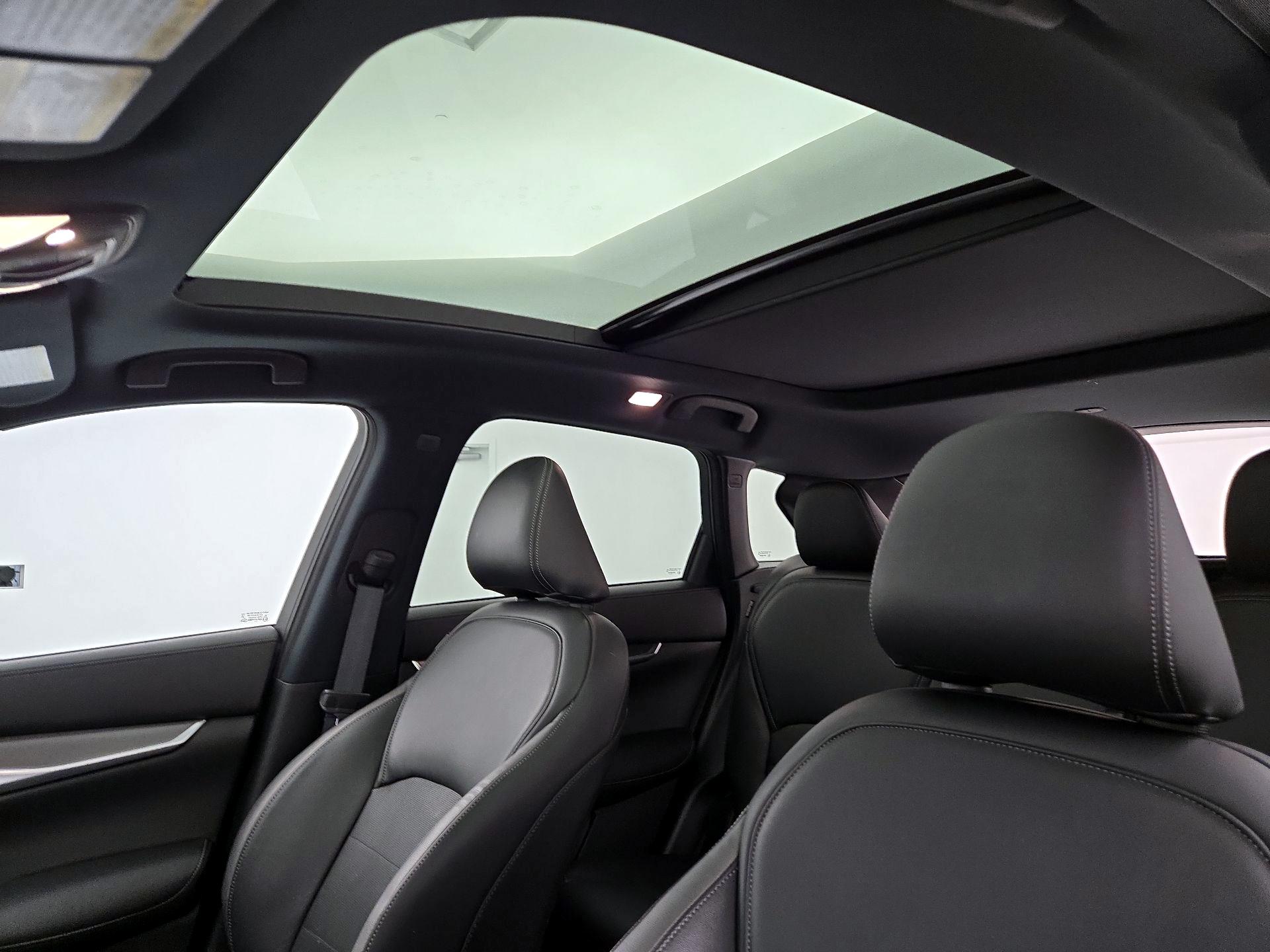 Thumbnail: 2022 INFINITI QX50 - 19