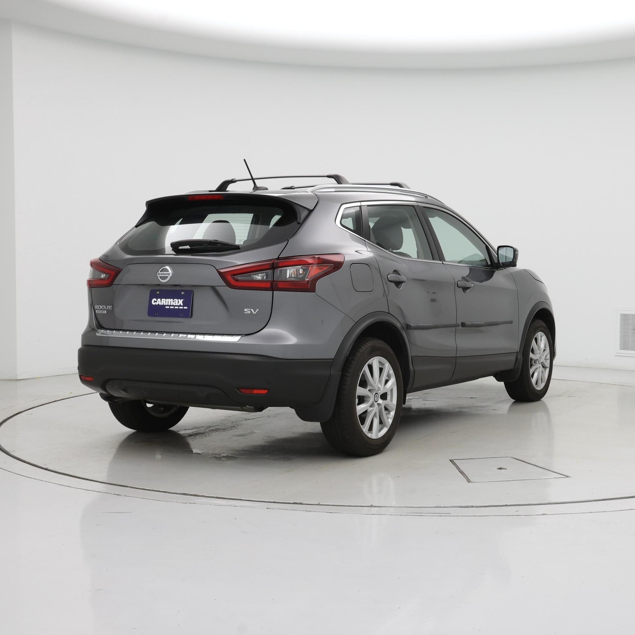 Thumbnail: 2022 Nissan Rogue Sport - 8