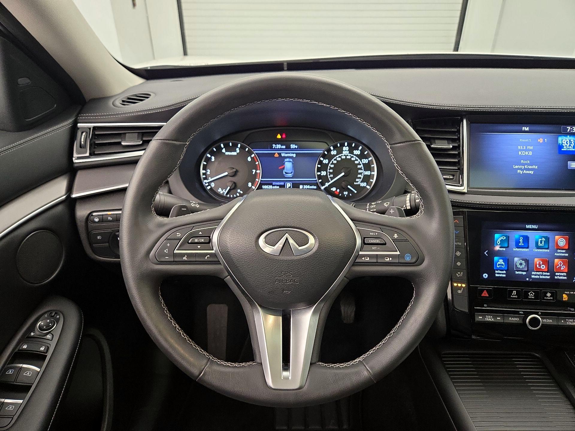 Thumbnail: 2022 INFINITI QX50 - 10