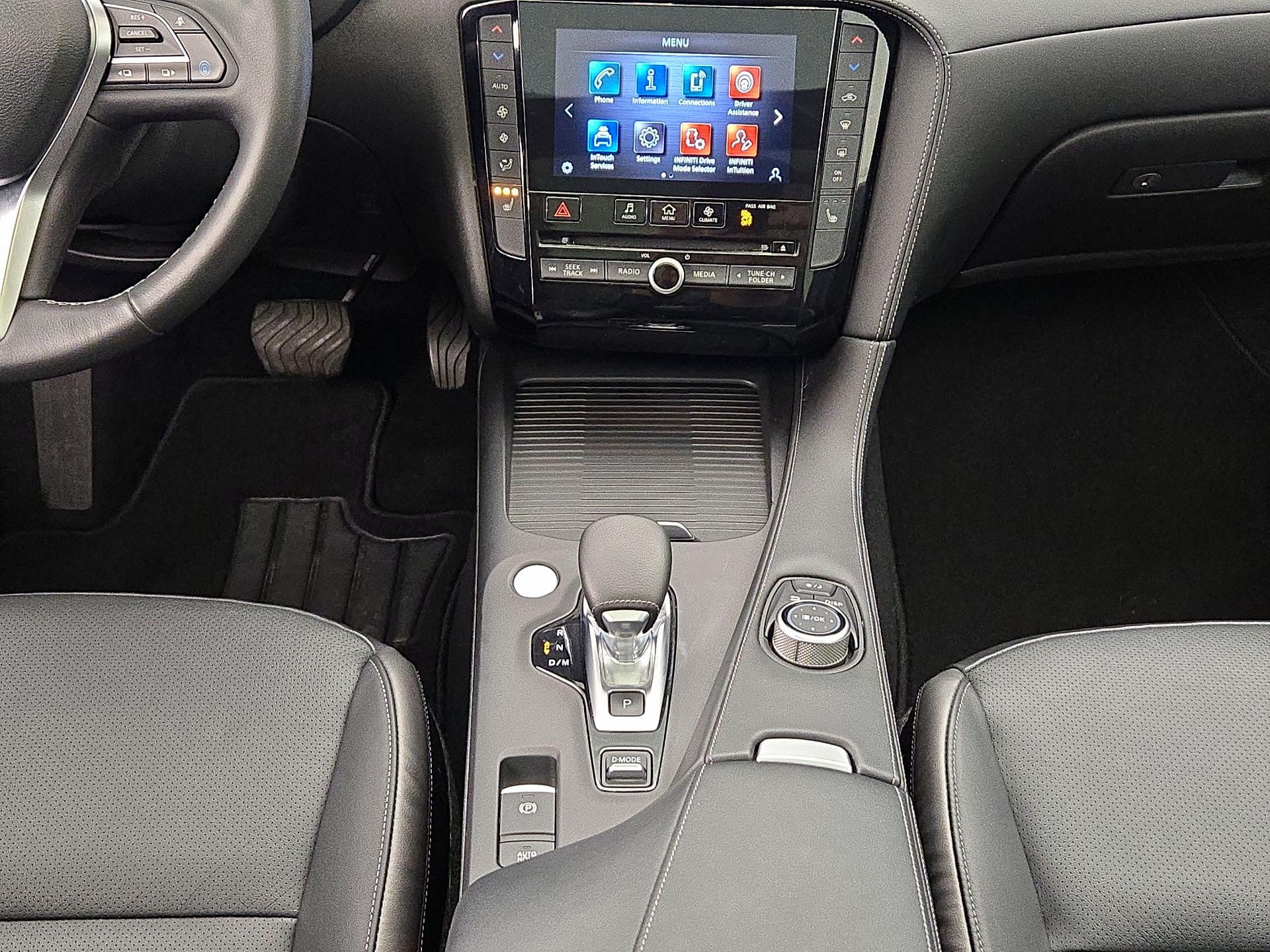 Thumbnail: 2022 INFINITI QX50 - 17