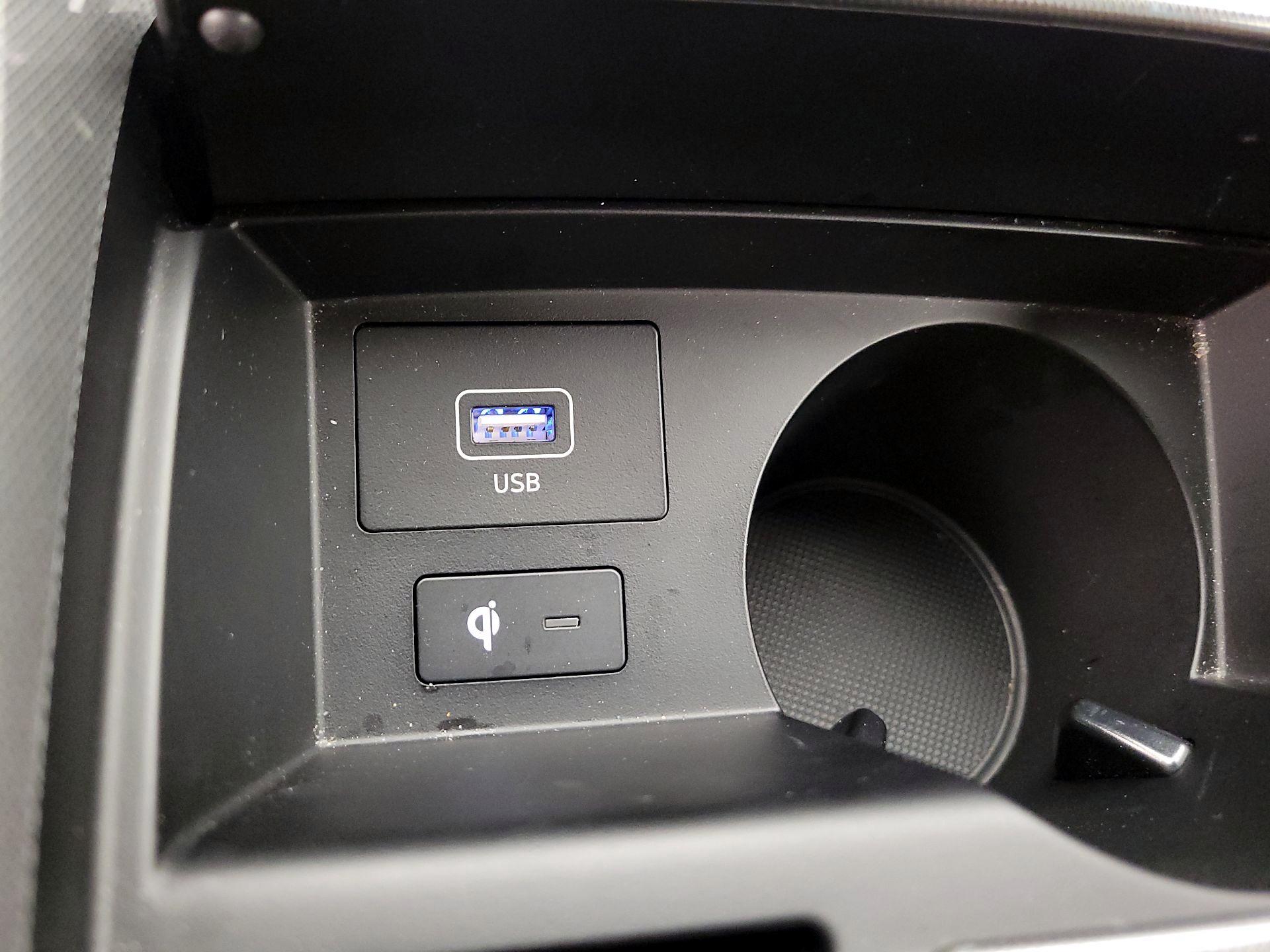 Thumbnail: 2023 Hyundai Santa Fe - 19