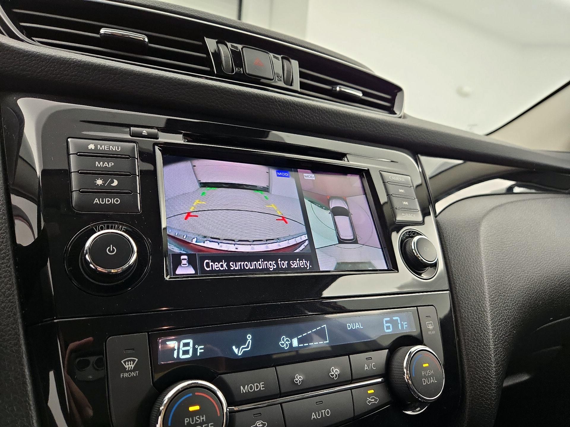 Thumbnail: 2022 Nissan Rogue Sport - 15