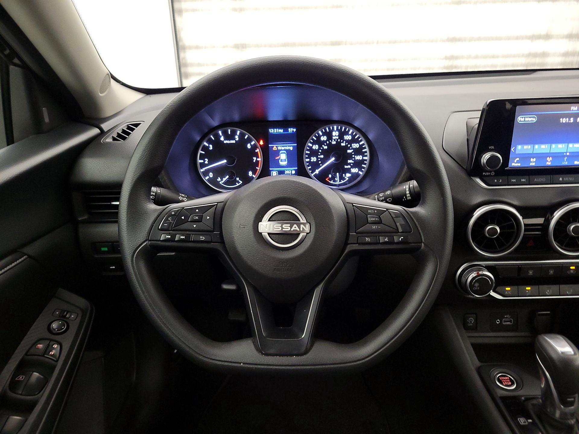 Thumbnail: 2024 Nissan Sentra - 10