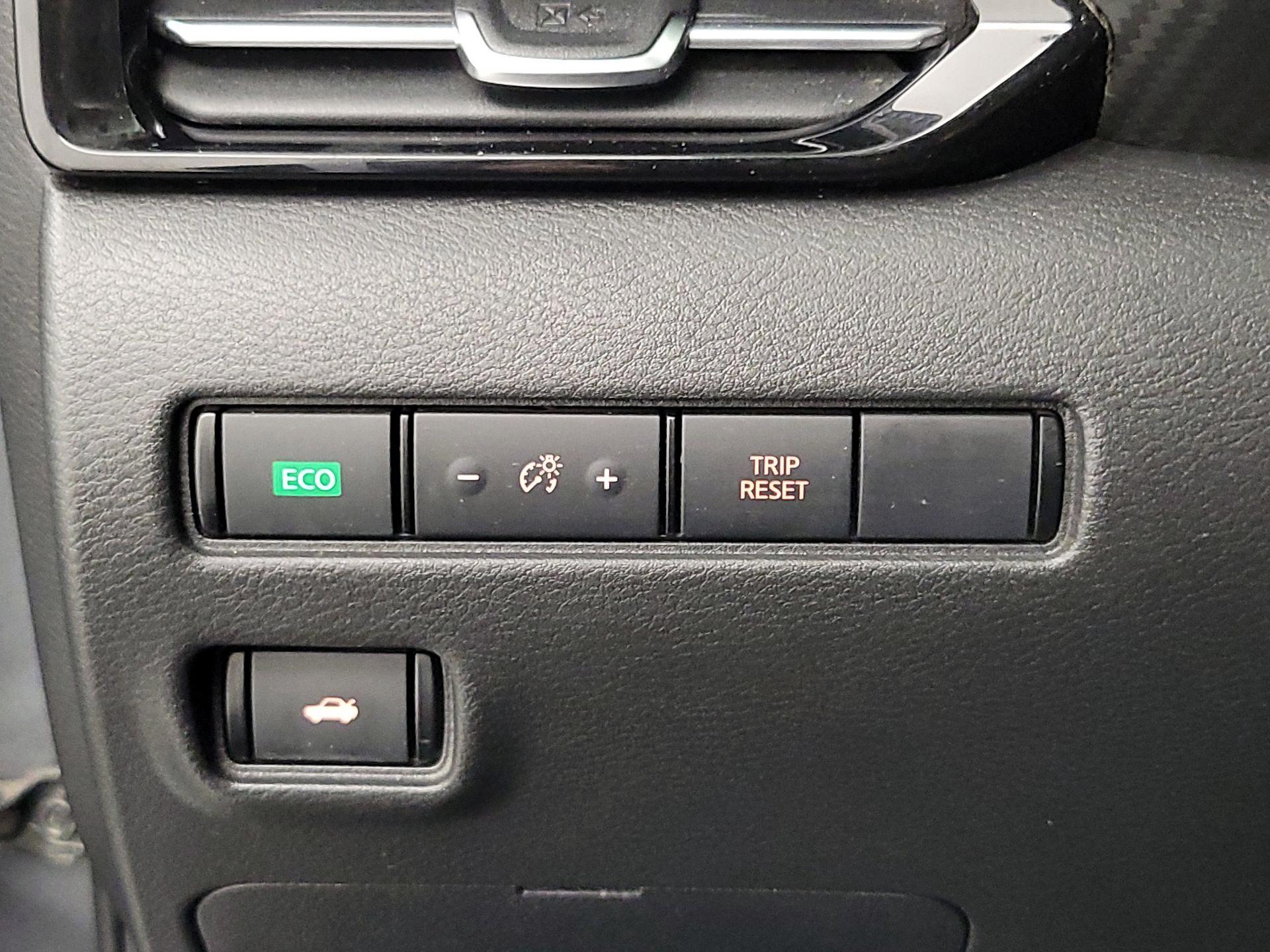 Thumbnail: 2020 Nissan Sentra - 13