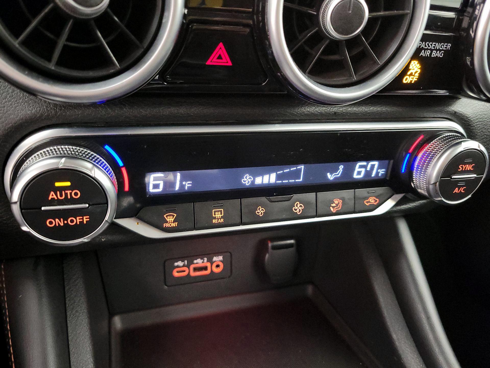 Thumbnail: 2020 Nissan Sentra - 16