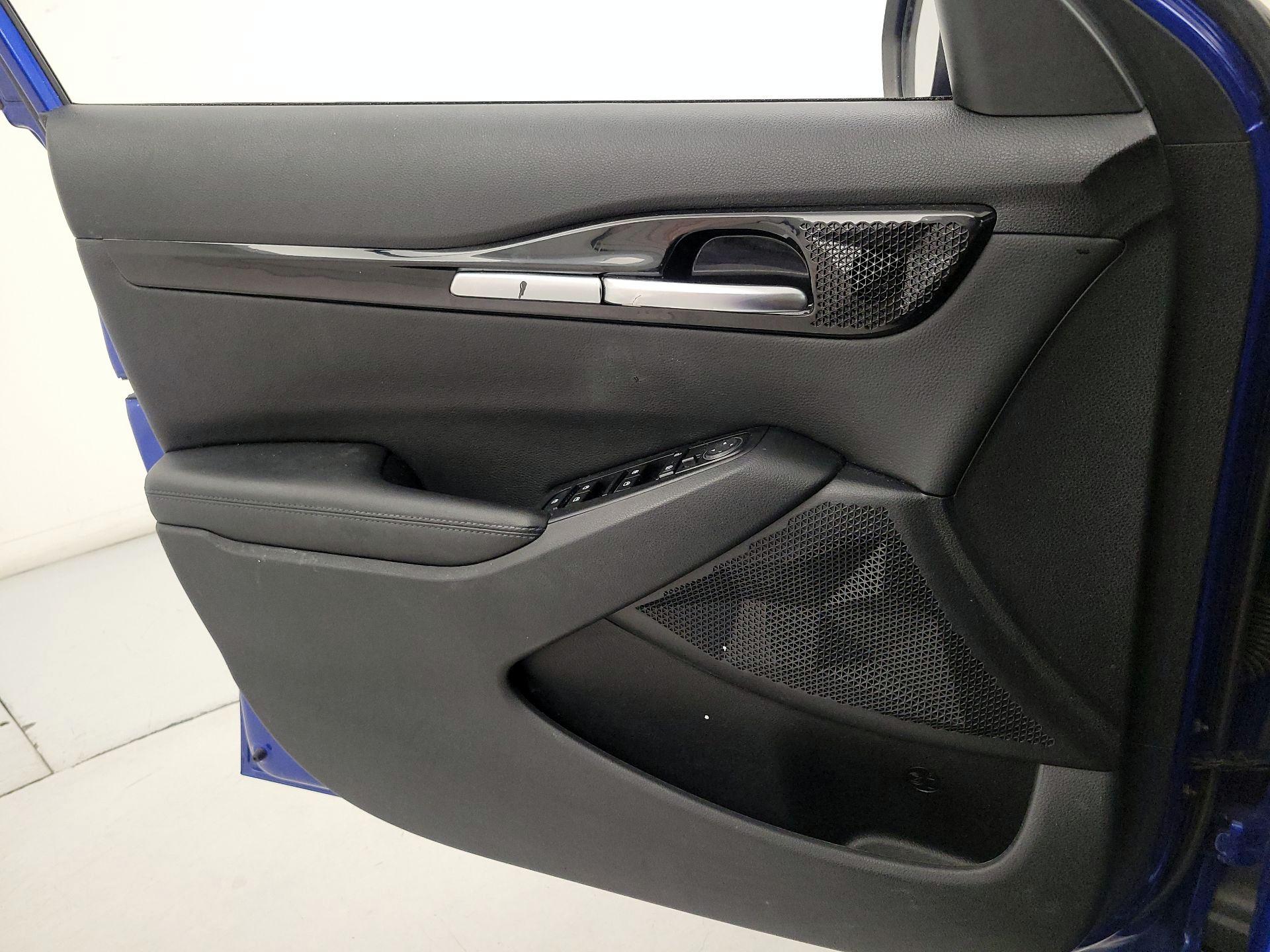 Thumbnail: 2022 Kia Seltos - 12