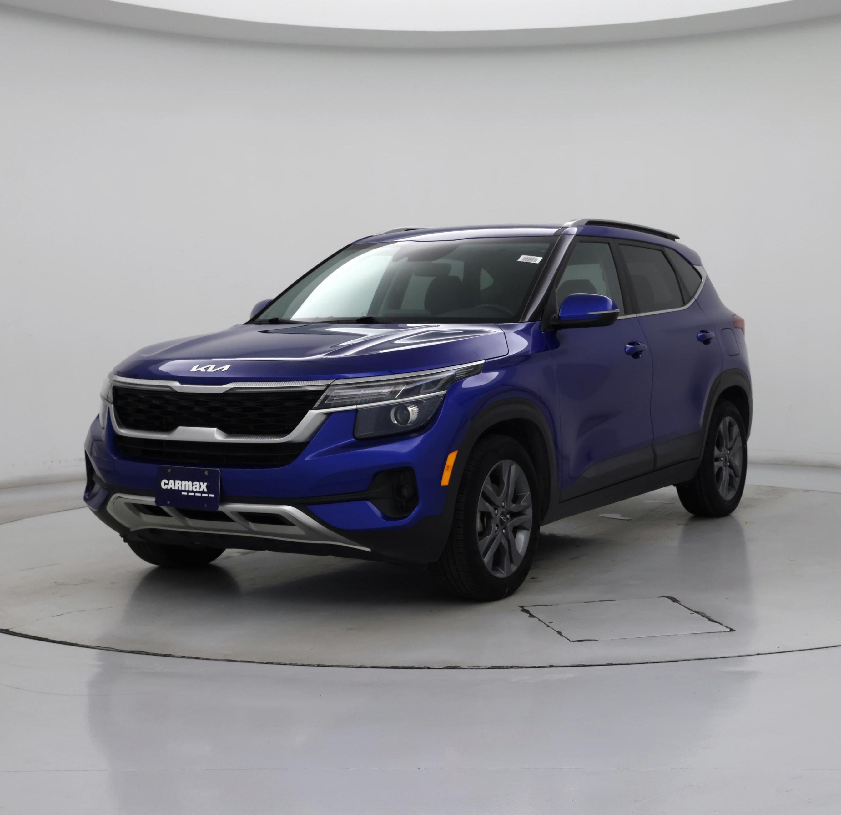 Thumbnail: 2022 Kia Seltos - 4