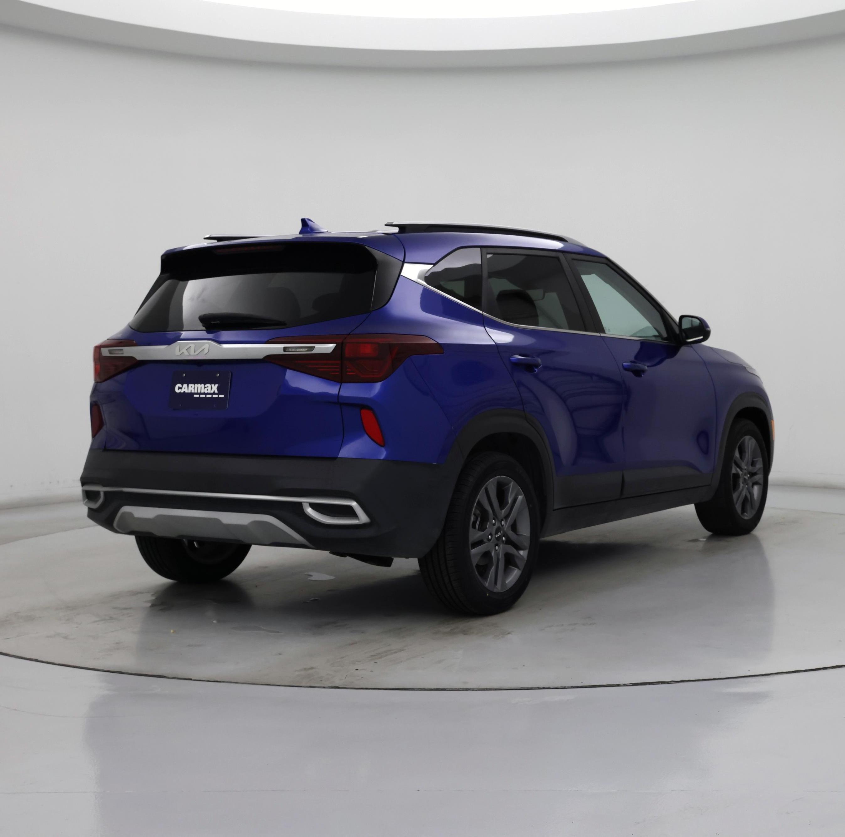 Thumbnail: 2022 Kia Seltos - 8