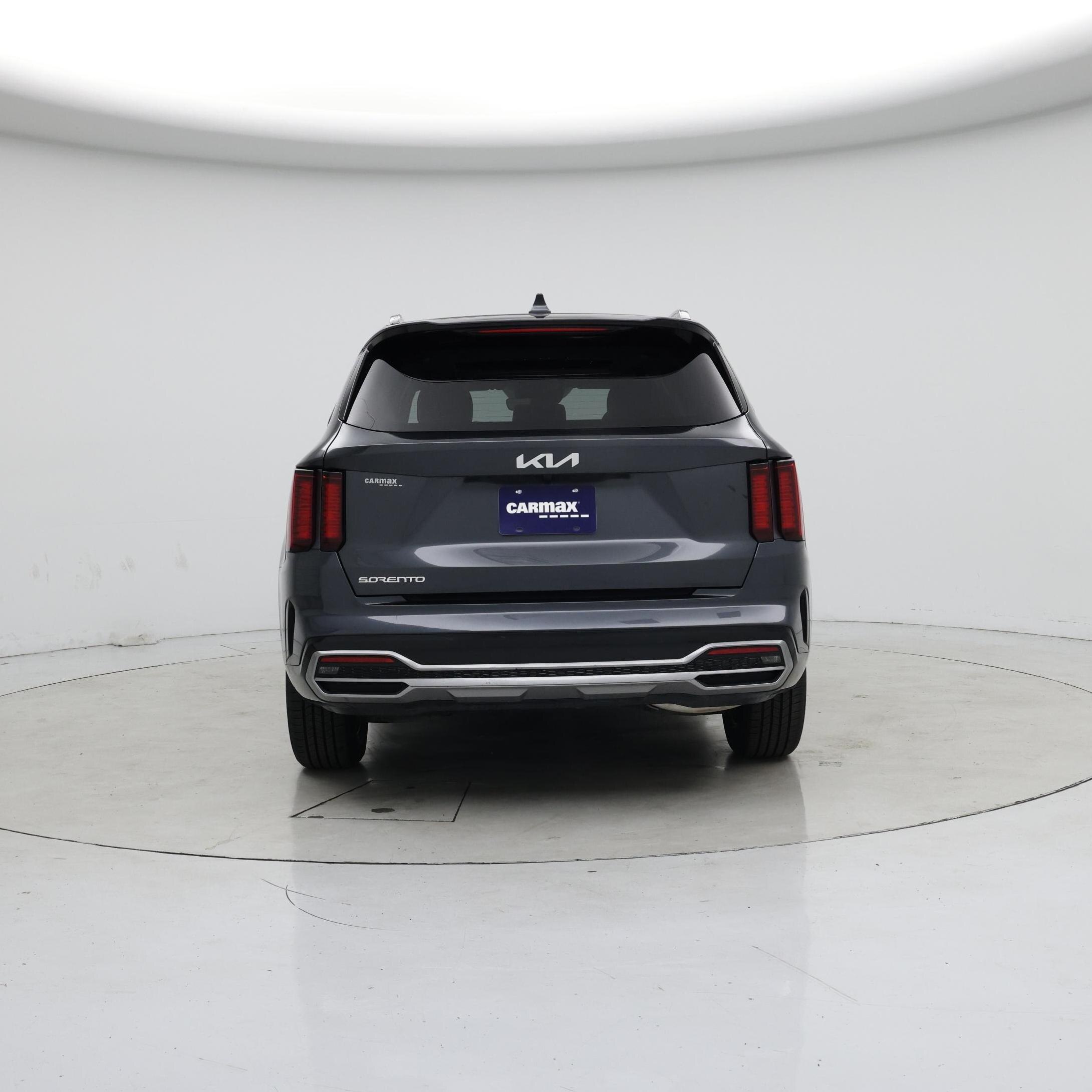 Thumbnail: 2023 Kia Sorento - 6