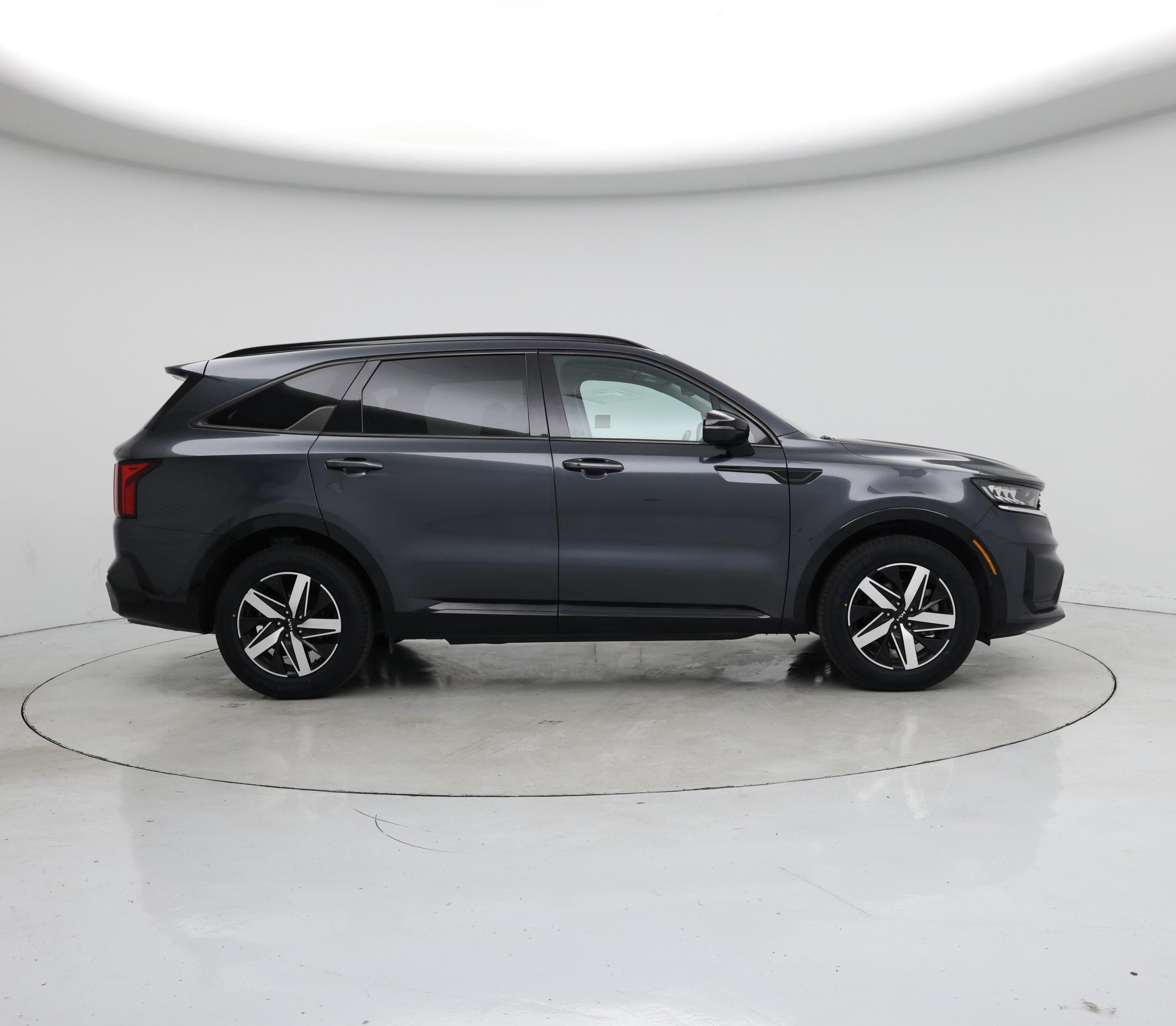 Thumbnail: 2023 Kia Sorento - 7