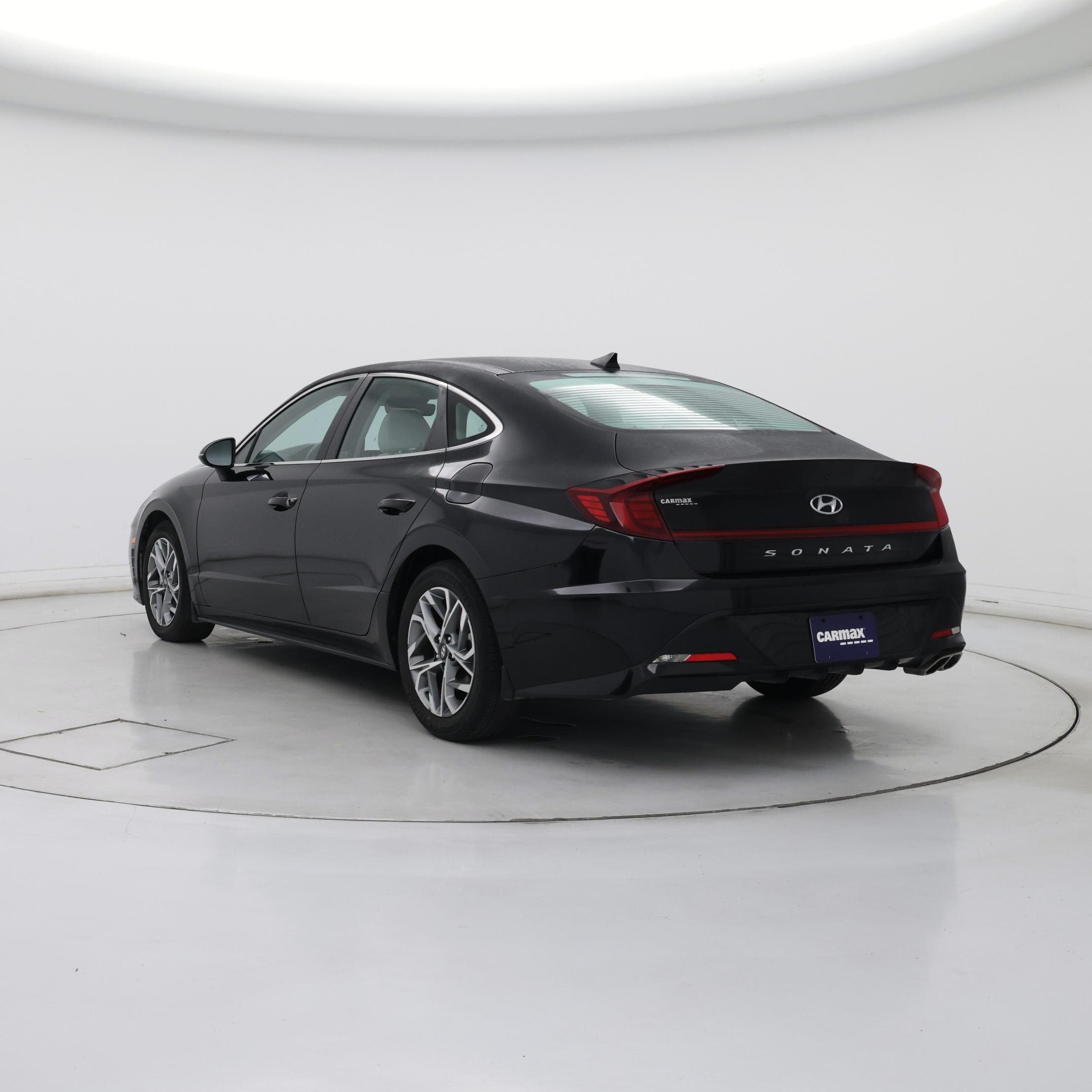 Thumbnail: 2023 Hyundai Sonata - 2