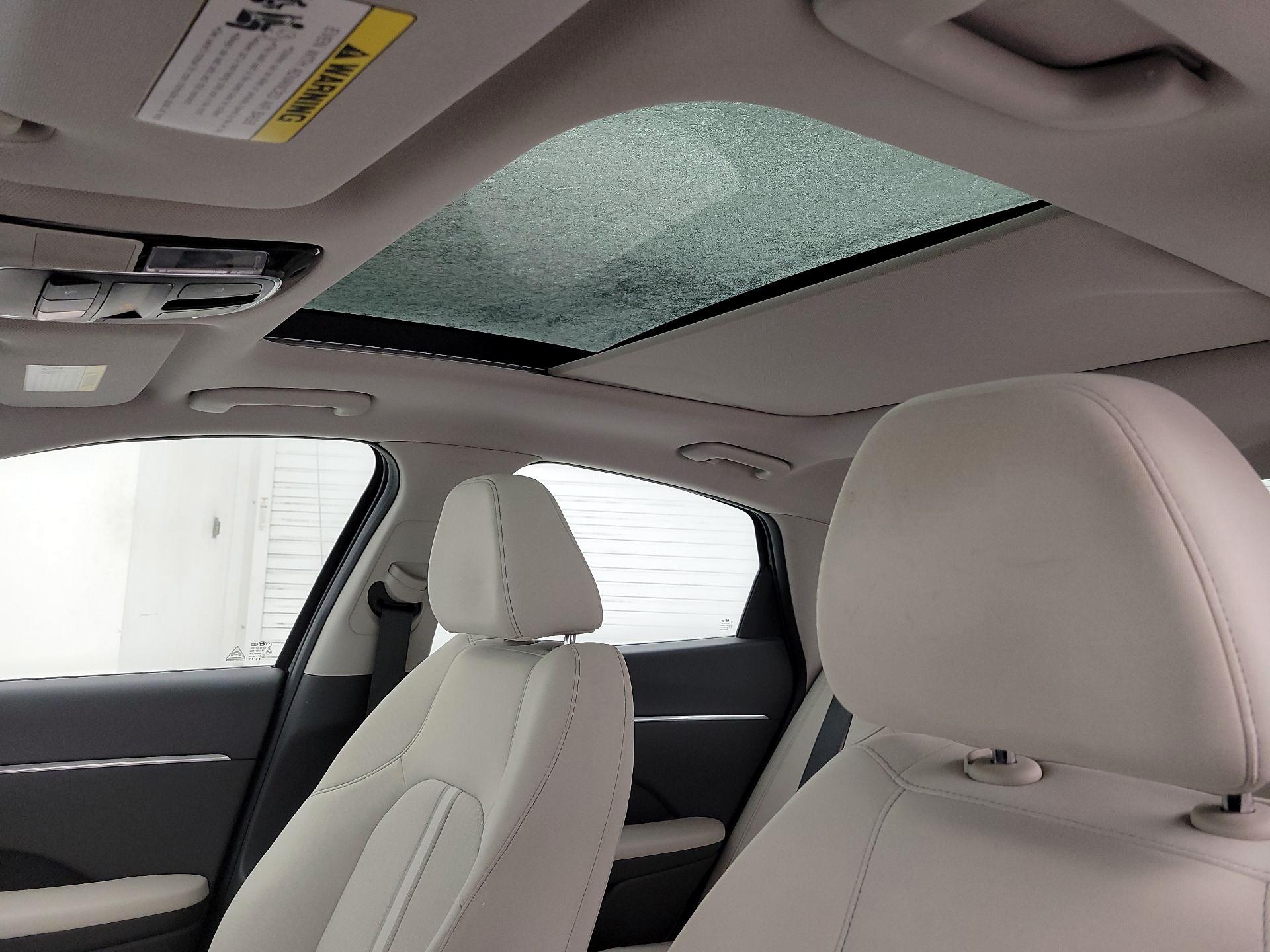 Thumbnail: 2023 Hyundai Sonata - 20