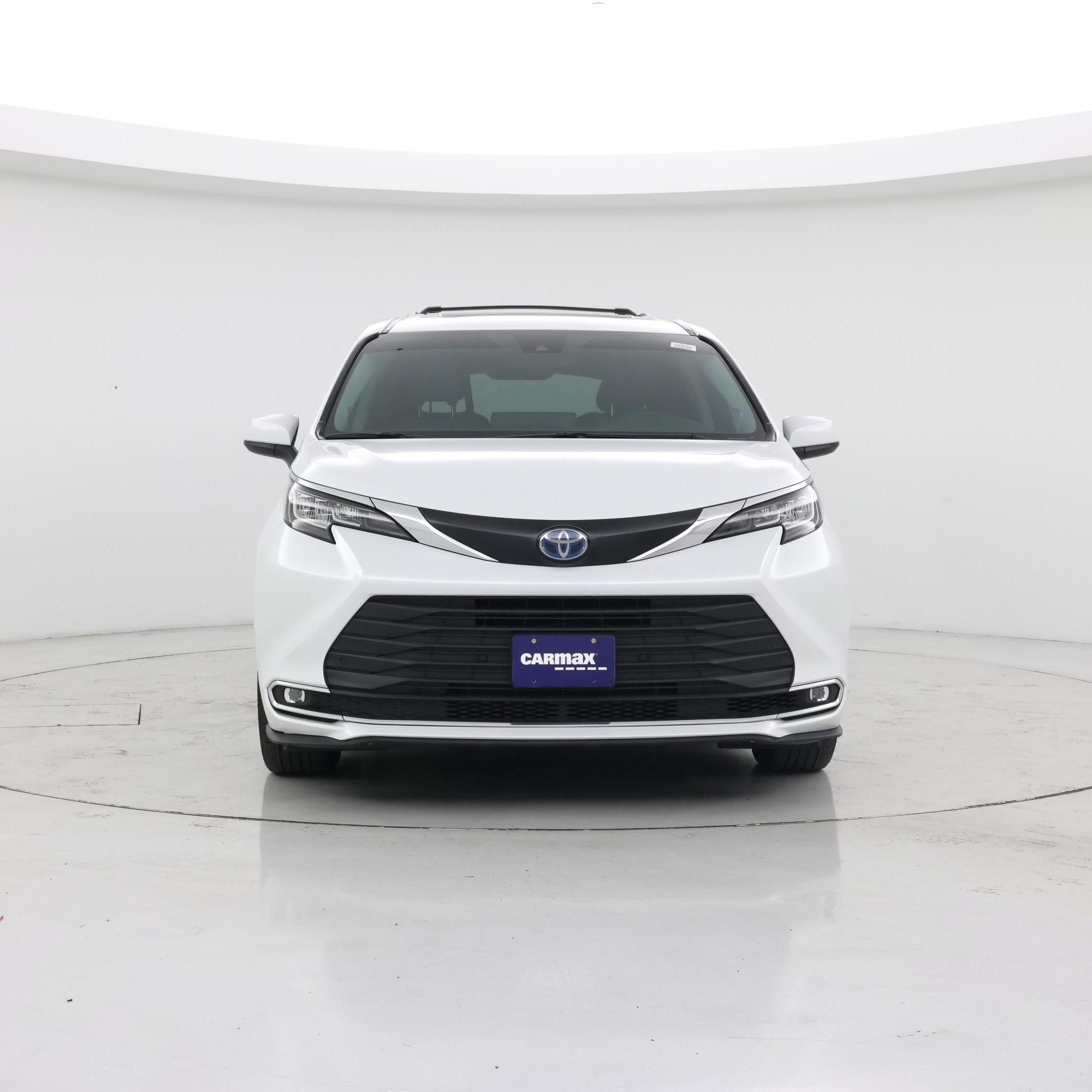 Thumbnail: 2022 Toyota Sienna - 5