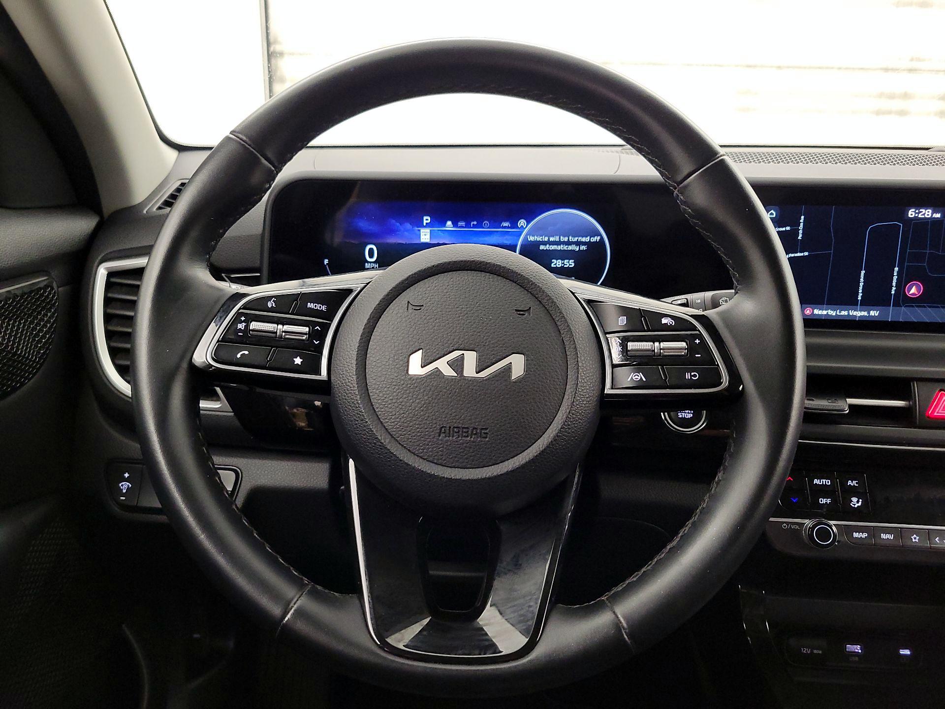 Thumbnail: 2024 Kia Seltos - 10