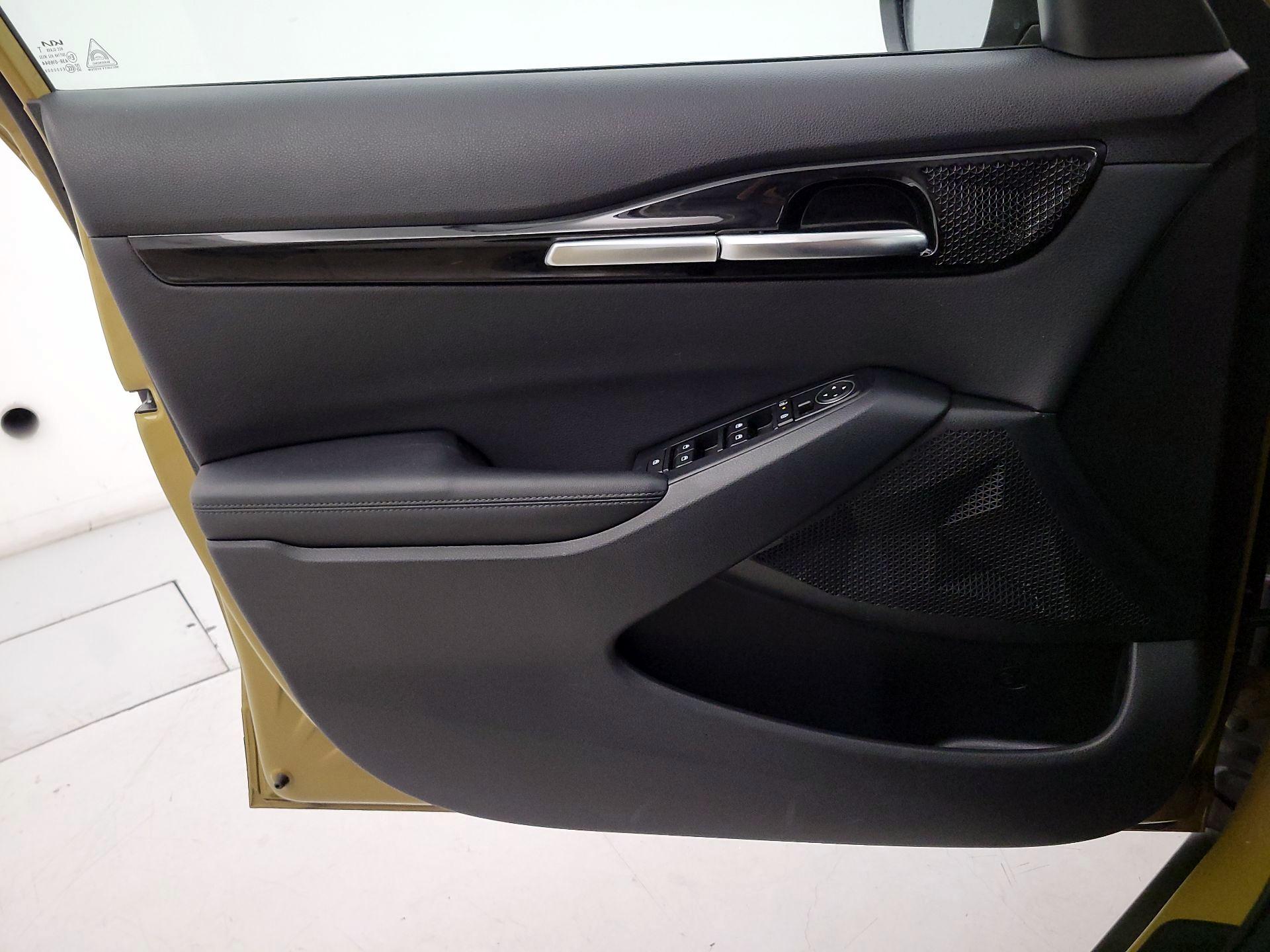 Thumbnail: 2024 Kia Seltos - 12