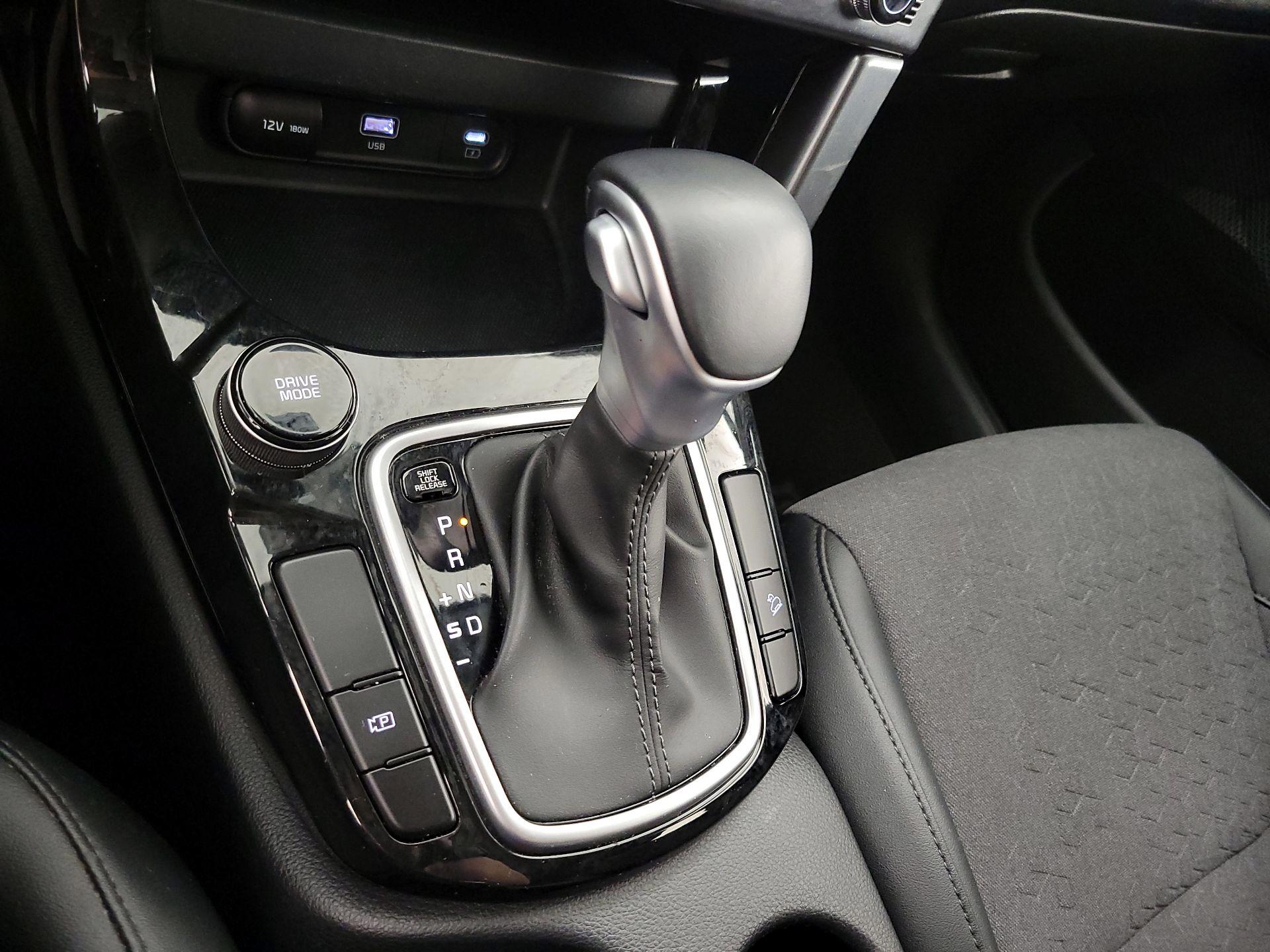 Thumbnail: 2024 Kia Seltos - 18