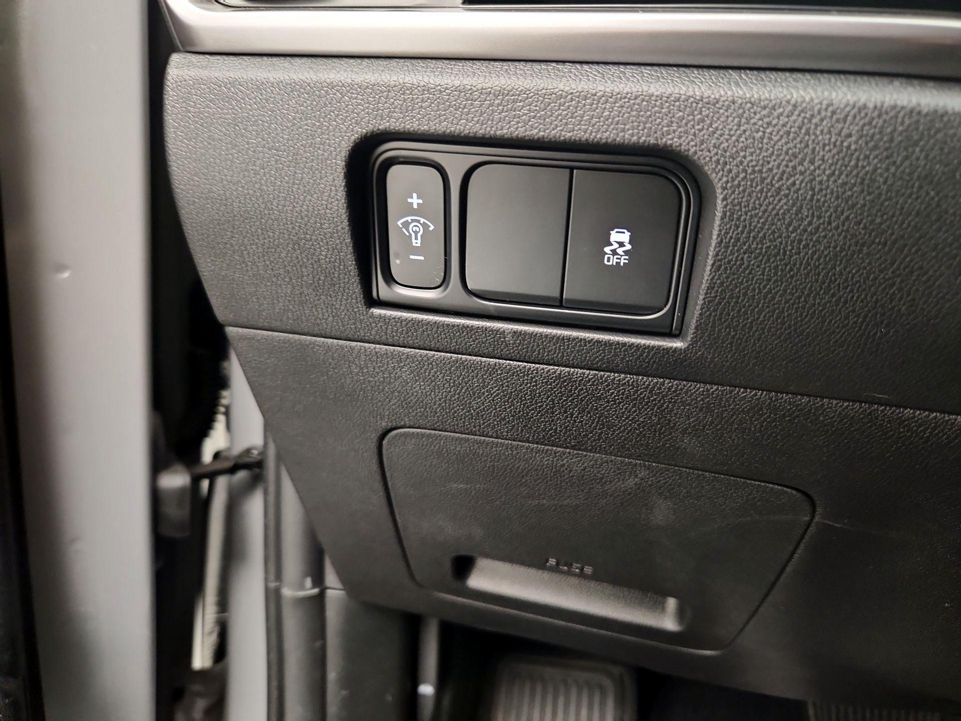 Thumbnail: 2024 Kia Sorento - 13