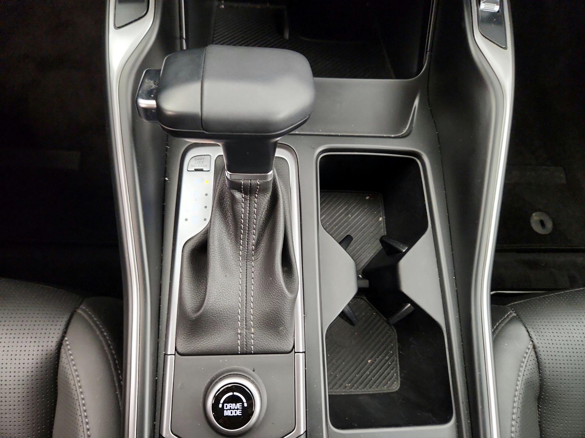 Thumbnail: 2024 Kia Sorento - 17