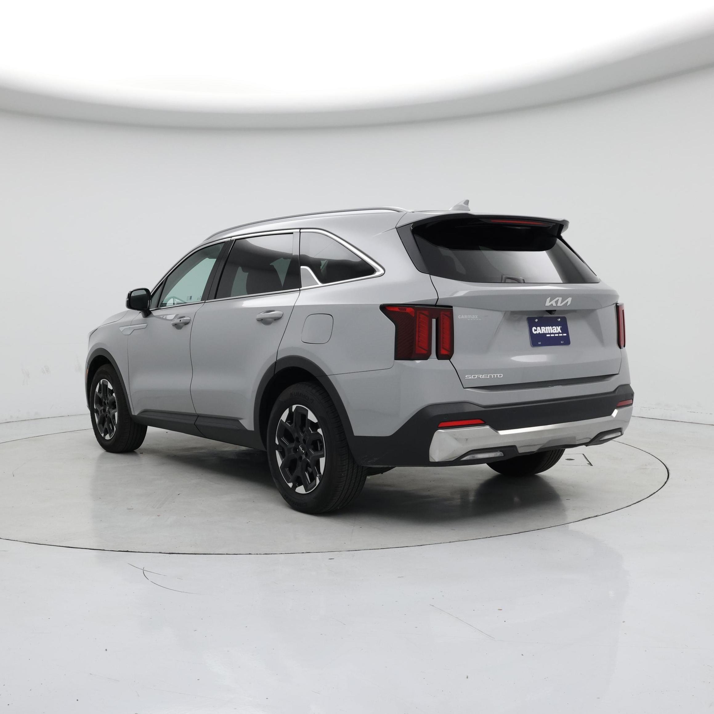 Thumbnail: 2024 Kia Sorento - 2