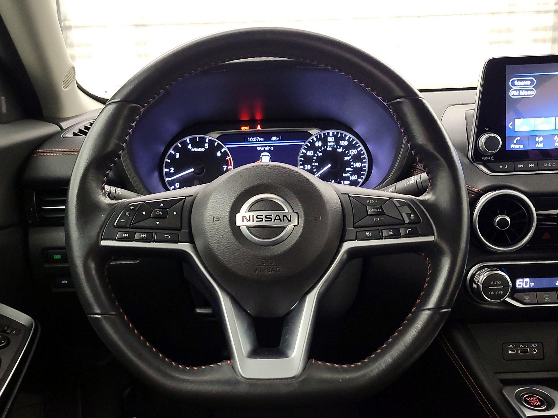 Thumbnail: 2022 Nissan Sentra - 10