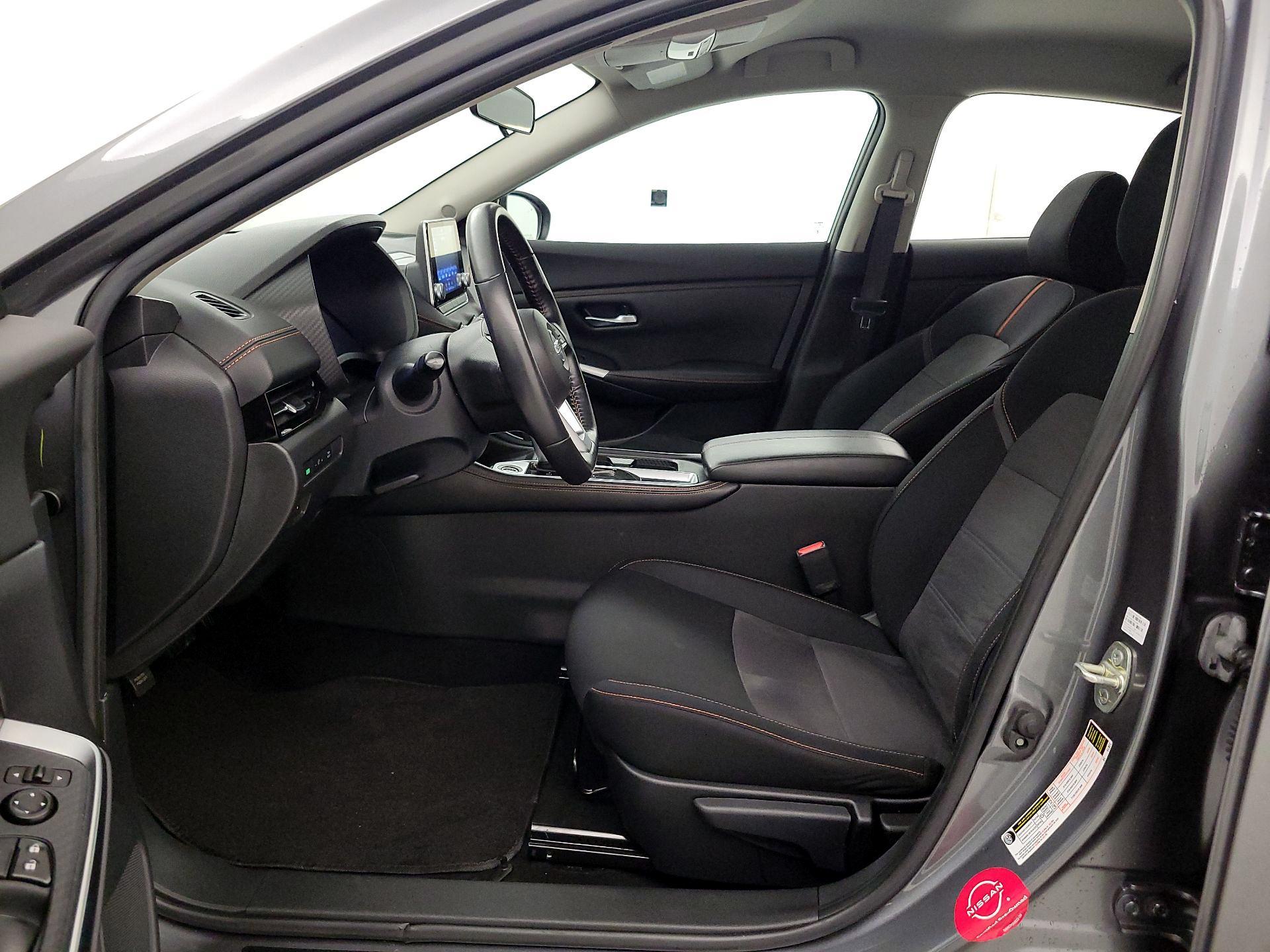 Thumbnail: 2022 Nissan Sentra - 11