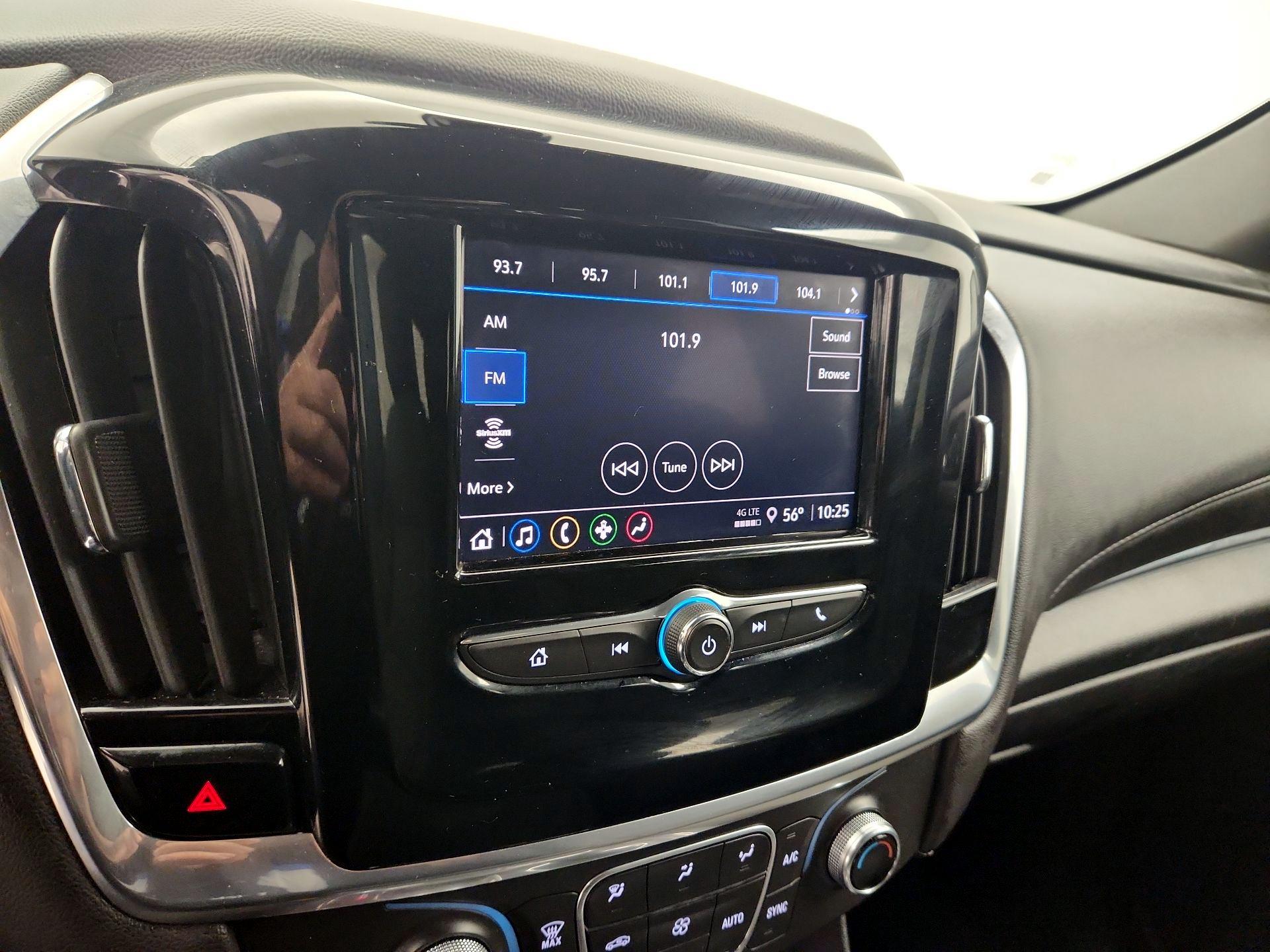 Thumbnail: 2022 Chevrolet Traverse - 15