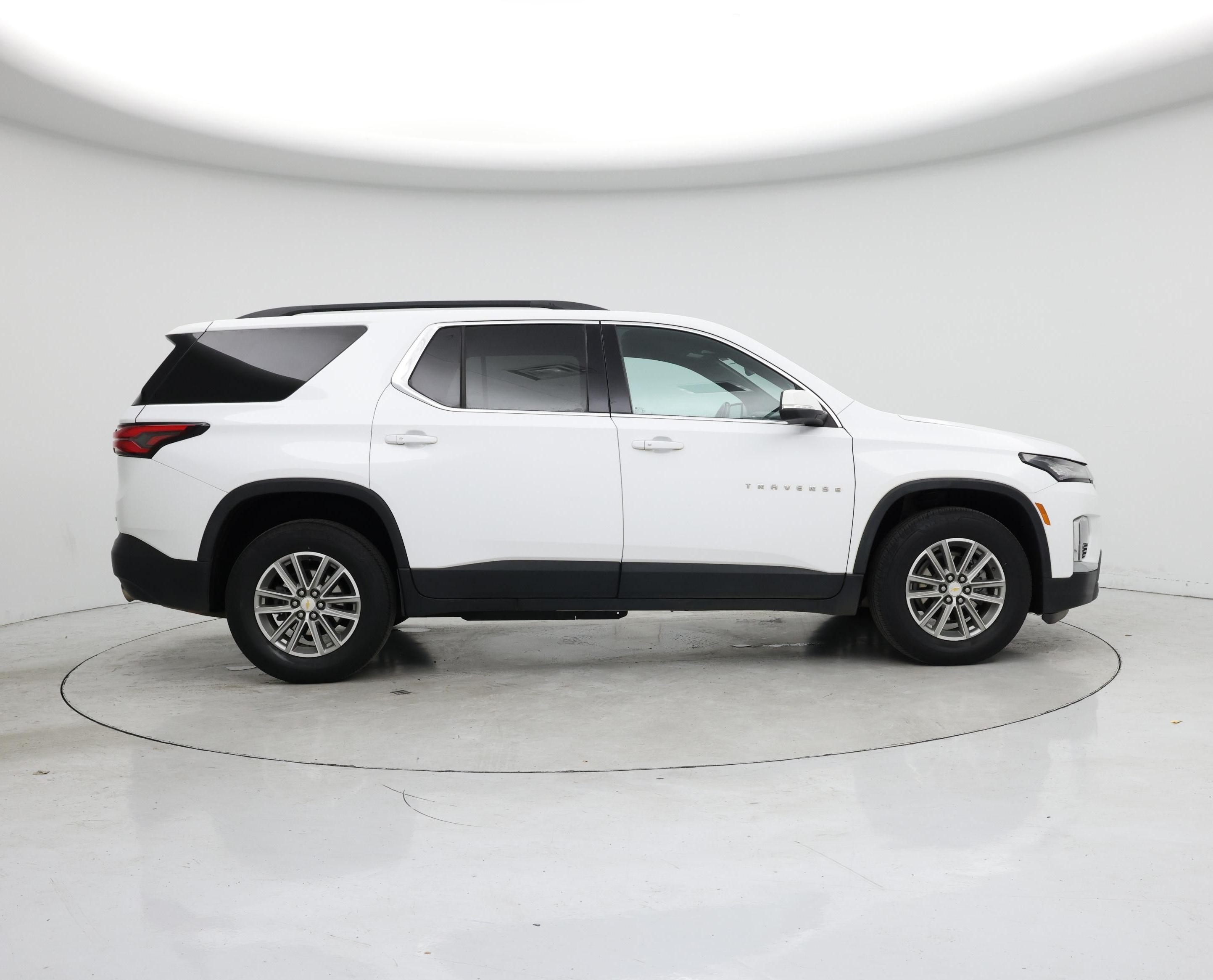 Thumbnail: 2022 Chevrolet Traverse - 7