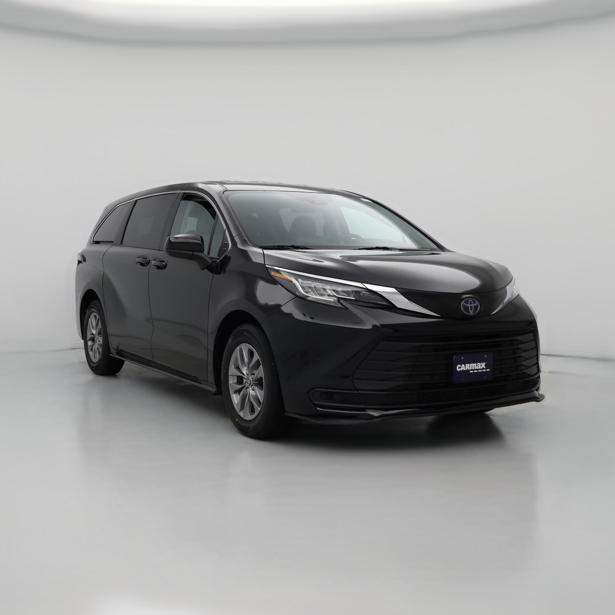 Thumbnail: 2023 Toyota Sienna - 1