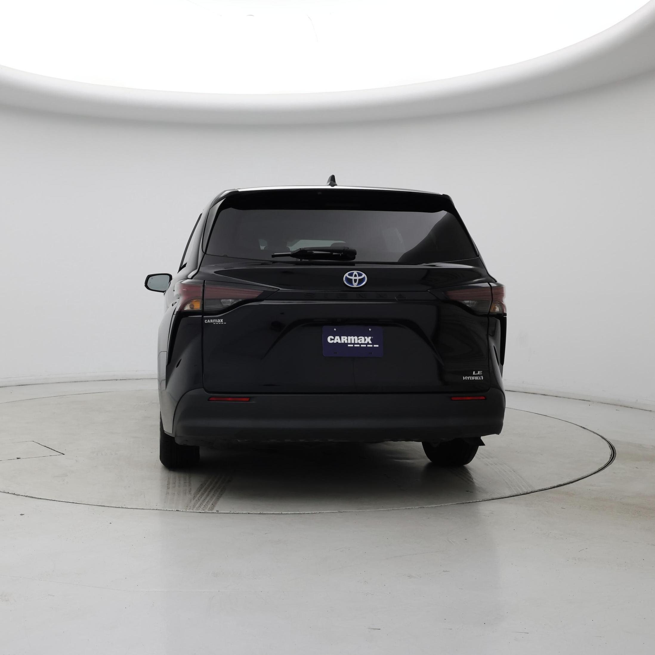 Thumbnail: 2023 Toyota Sienna - 6