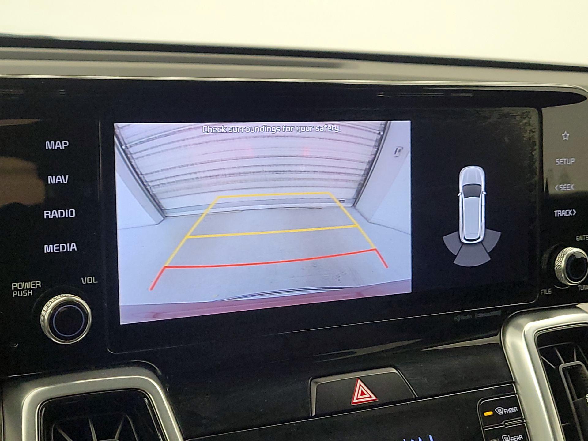 Thumbnail: 2021 Kia Sorento - 15