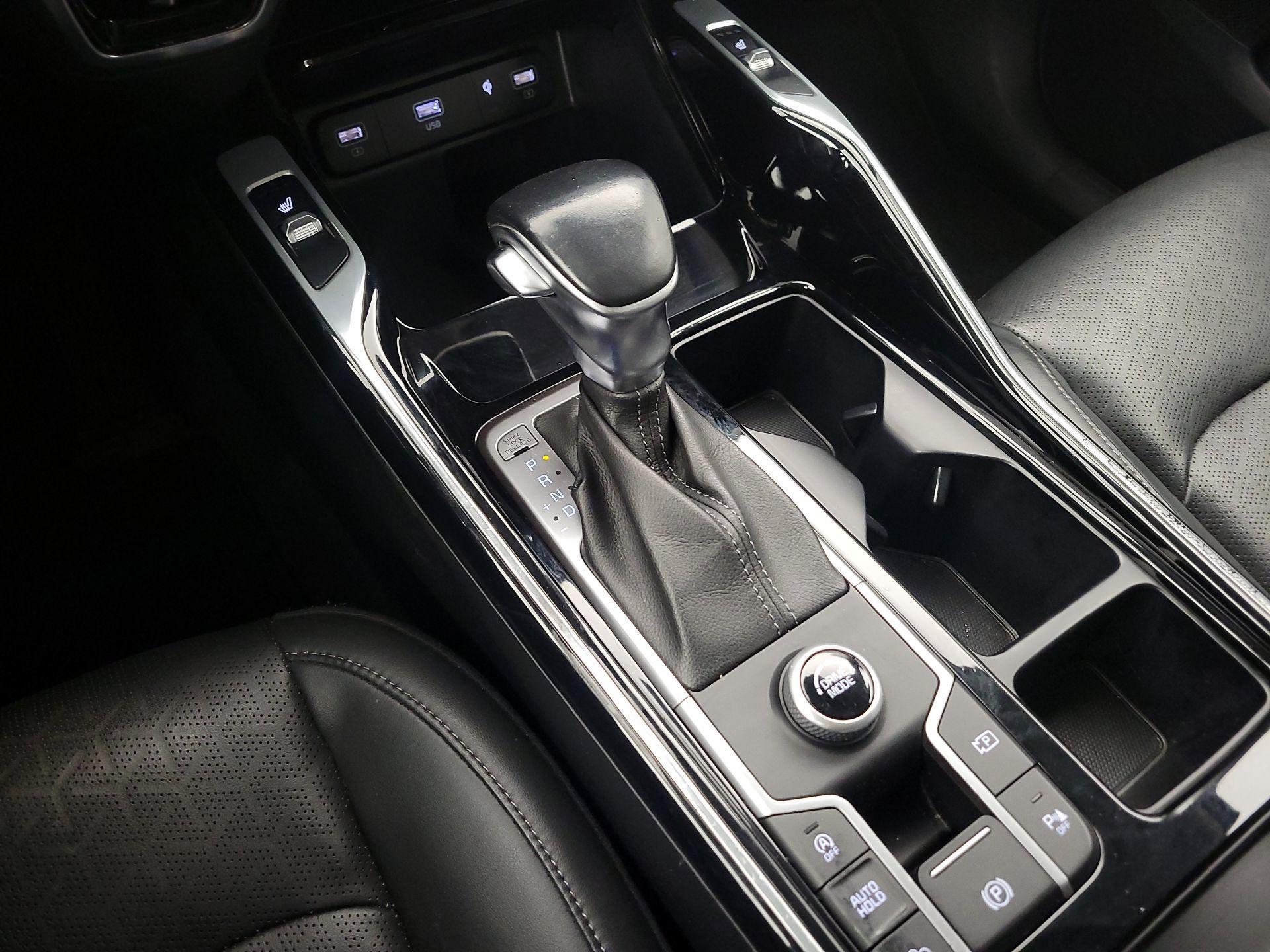 Thumbnail: 2021 Kia Sorento - 18